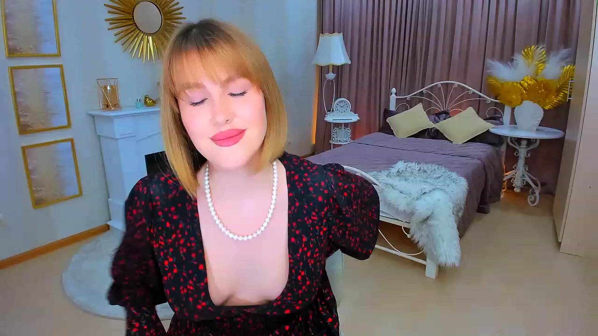 Gallery image thumbnail from GracePanther's myfreecams stream on, 12/06/2023, 09:01 image 2 of 20