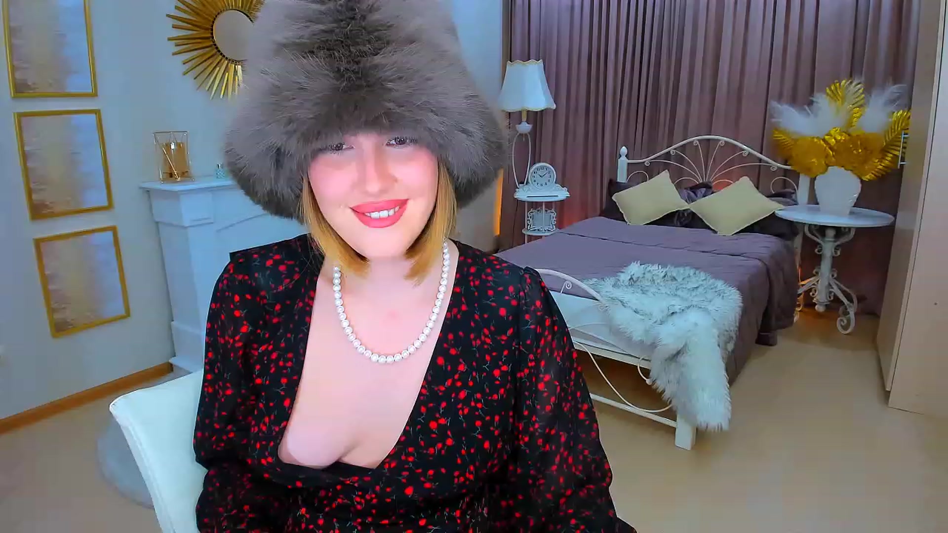 Gallery image thumbnail from GracePanther's myfreecams stream on, 12/06/2023, 09:47 image 9 of 20