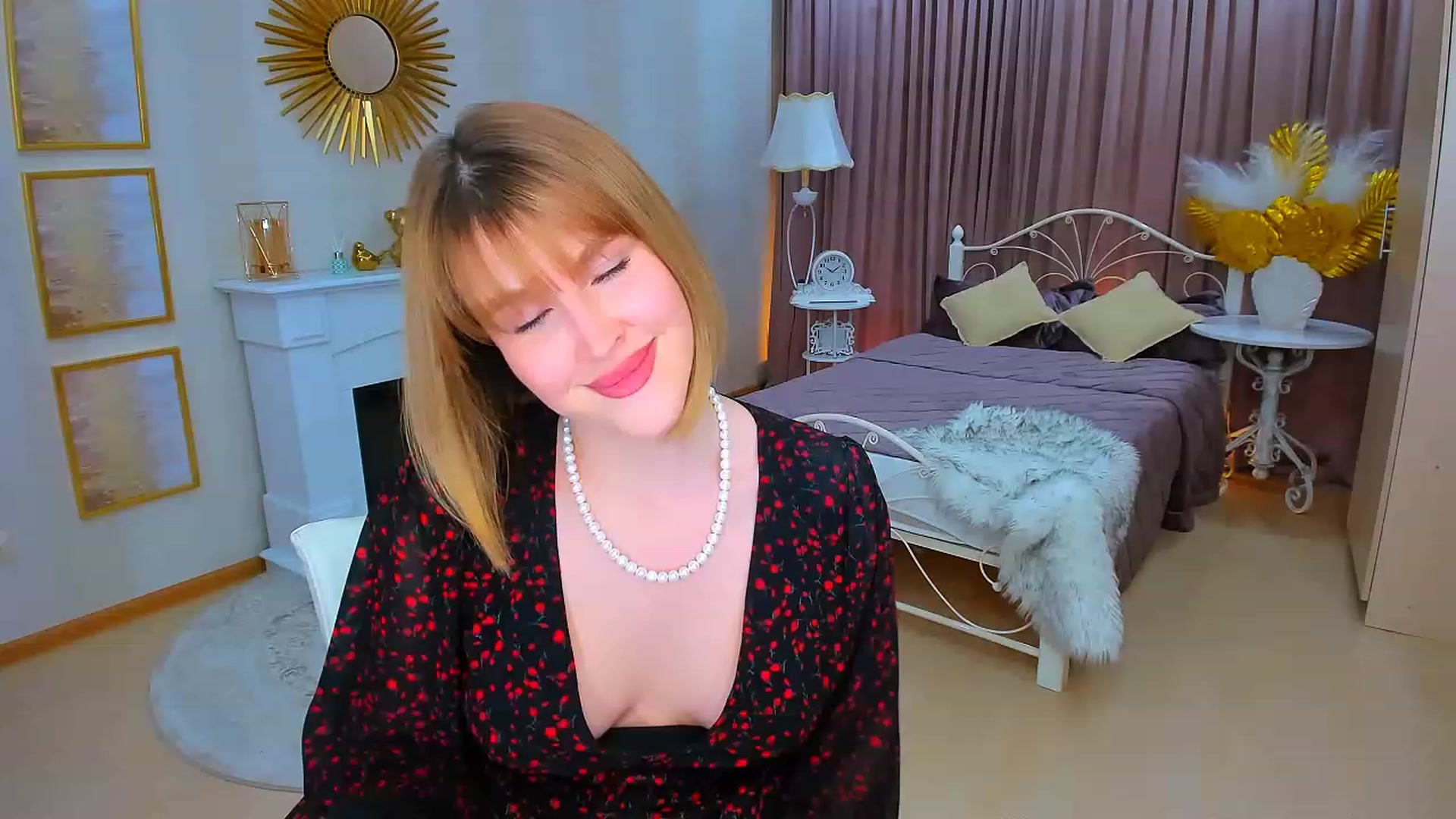 Gallery image thumbnail from GracePanther's myfreecams stream on, 12/06/2023, 09:47 image 18 of 20