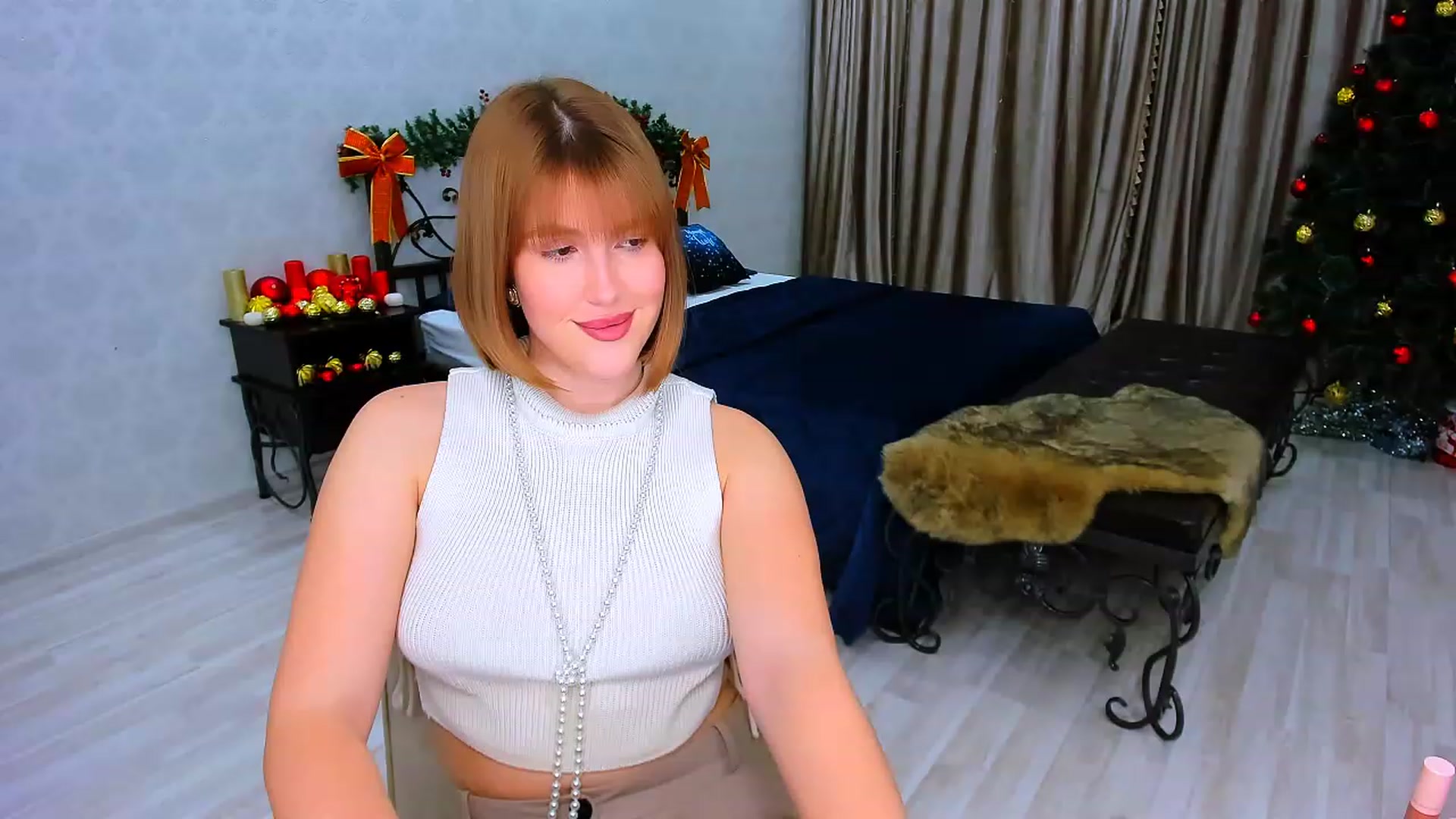 Gallery image thumbnail from GracePanther's myfreecams stream on, 12/19/2023, 10:03 image 9 of 20