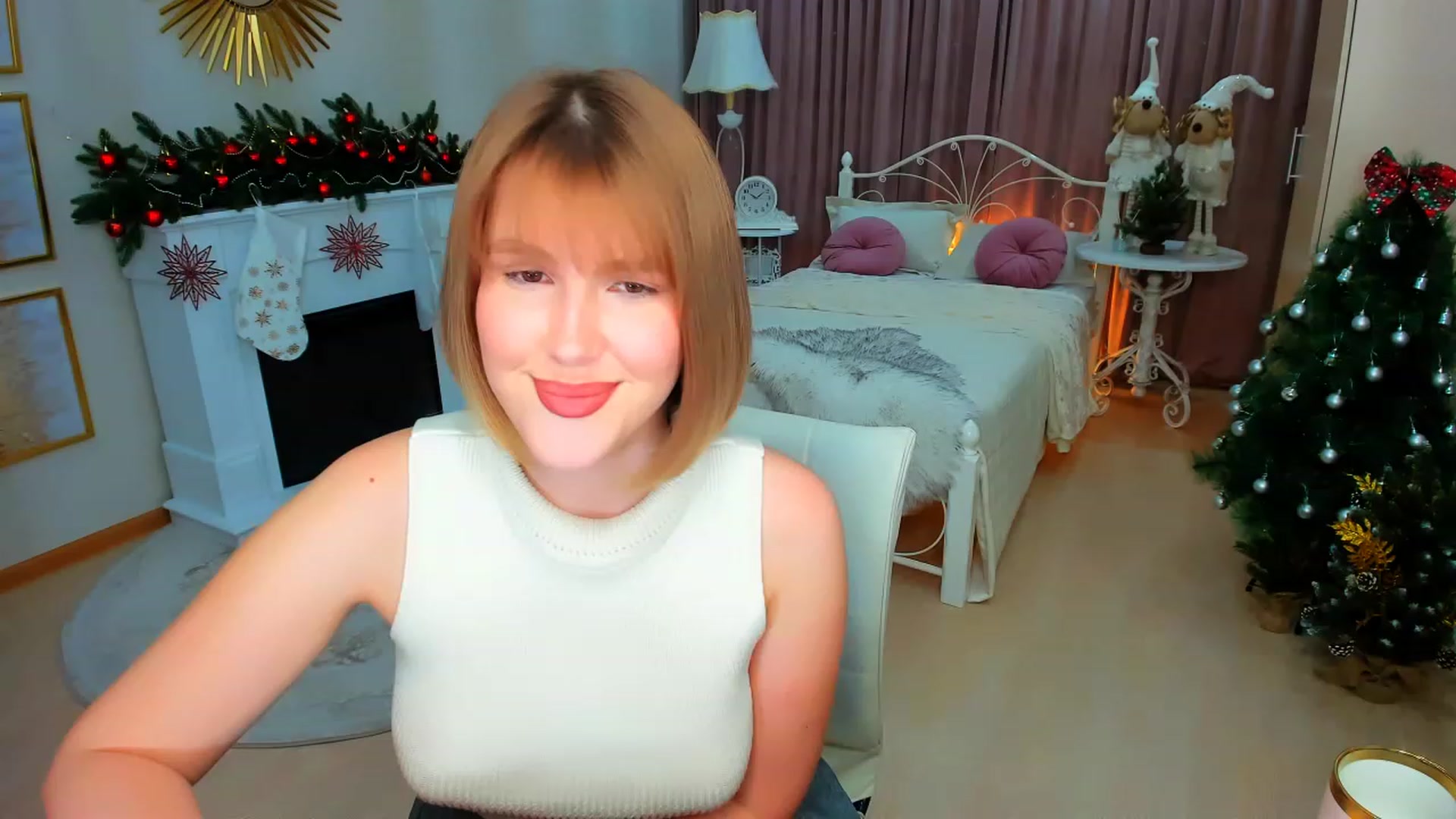 Gallery image thumbnail from GracePanther's myfreecams stream on, 12/22/2023, 09:01 image 1 of 20