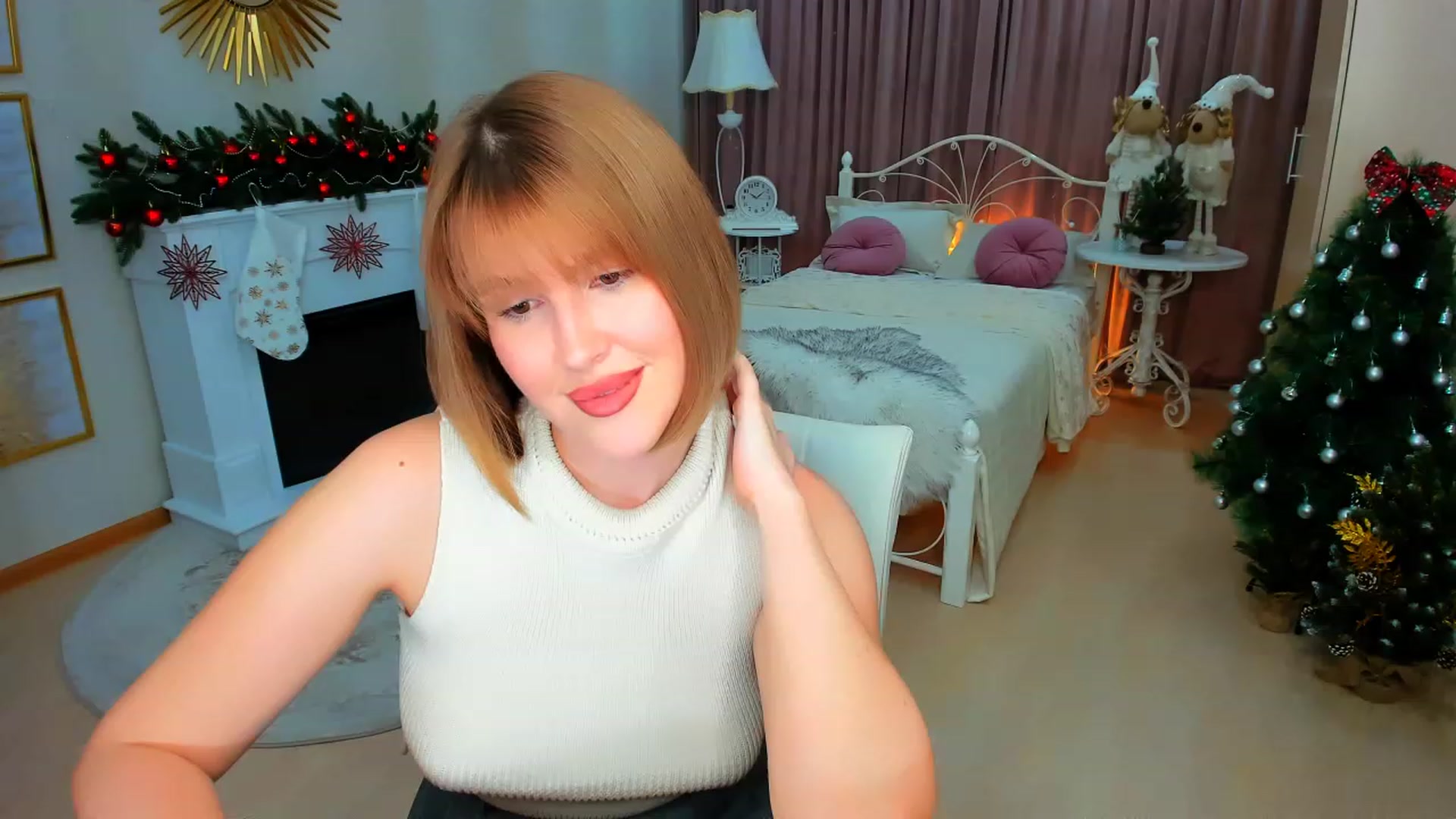 Gallery image thumbnail from GracePanther's myfreecams stream on, 12/22/2023, 09:01 image 7 of 20