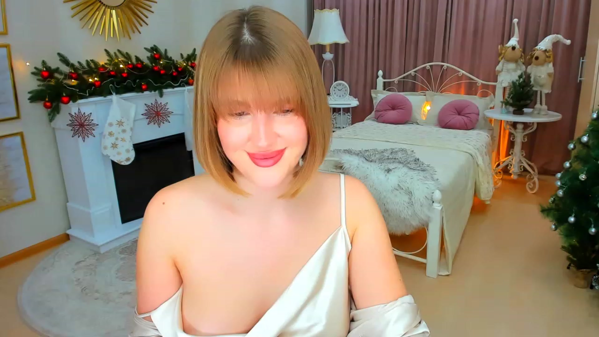 Gallery image thumbnail from GracePanther's myfreecams stream on, 12/23/2023, 09:49 image 5 of 20