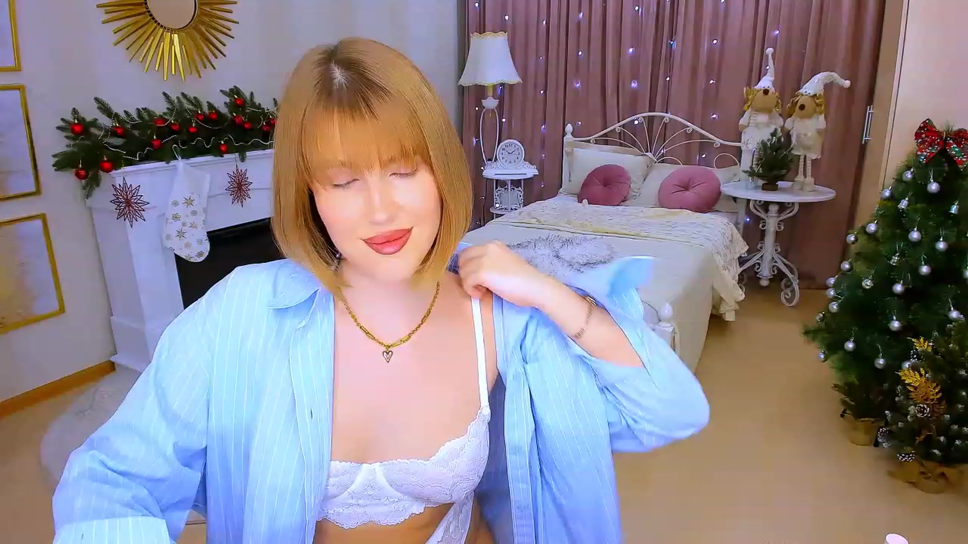 Gallery image thumbnail from GracePanther's myfreecams stream on, 12/24/2023, 09:50 image 13 of 20