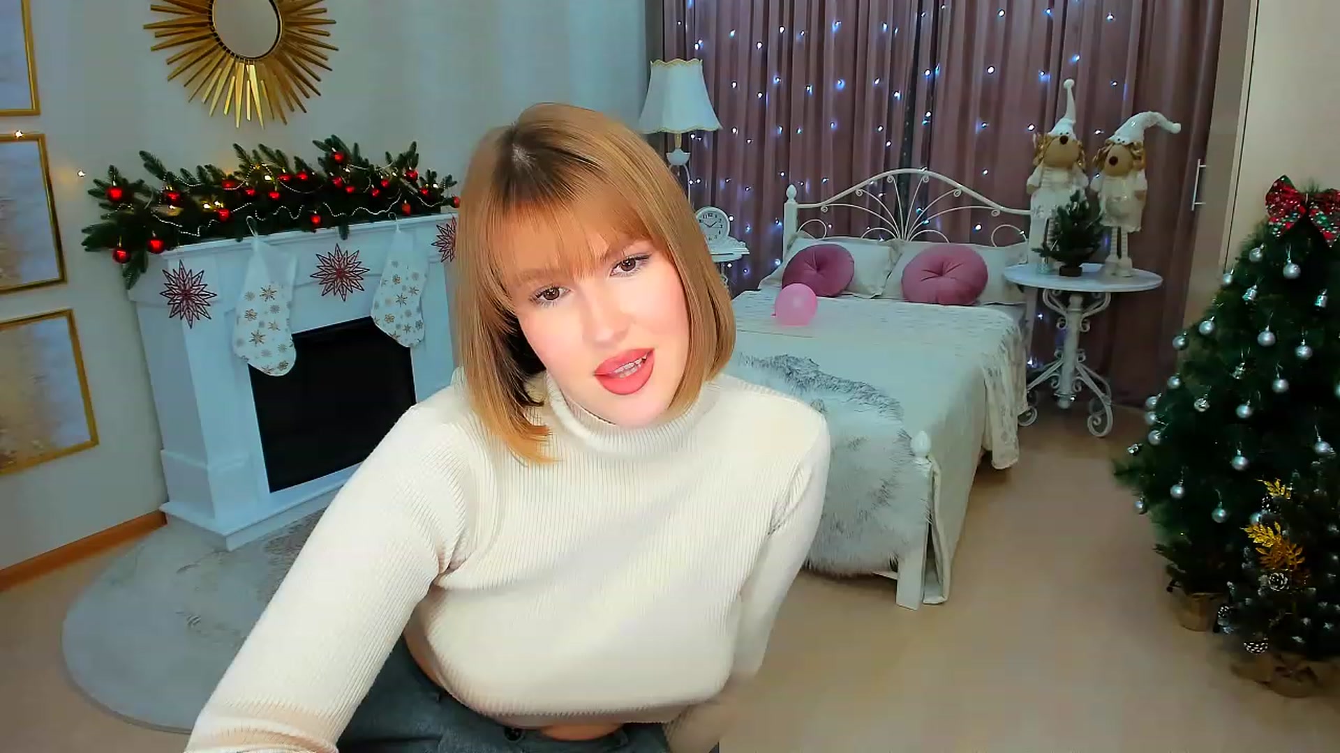 Gallery image thumbnail from GracePanther's myfreecams stream on, 12/26/2023, 05:26 image 17 of 20