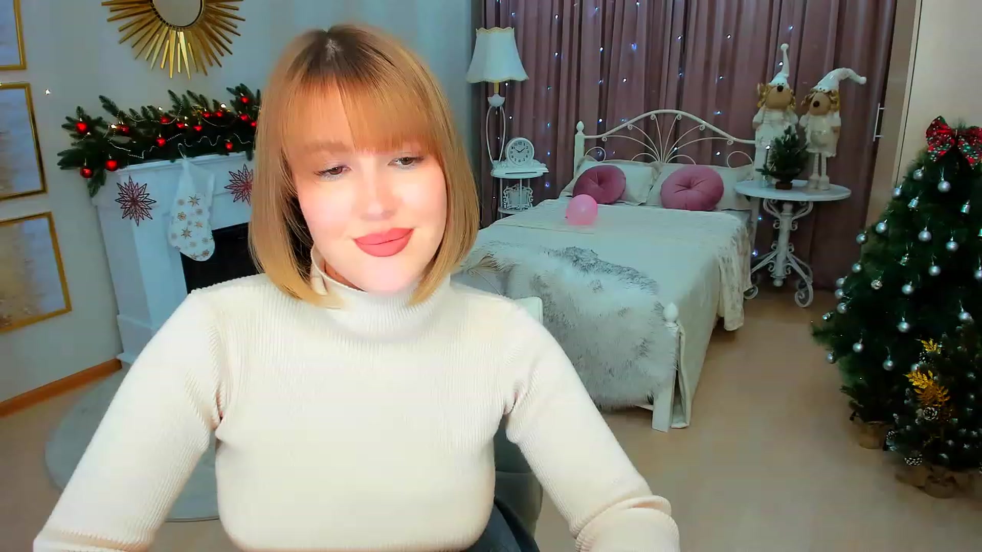 Gallery image thumbnail from GracePanther's myfreecams stream on, 12/26/2023, 07:41 image 7 of 20