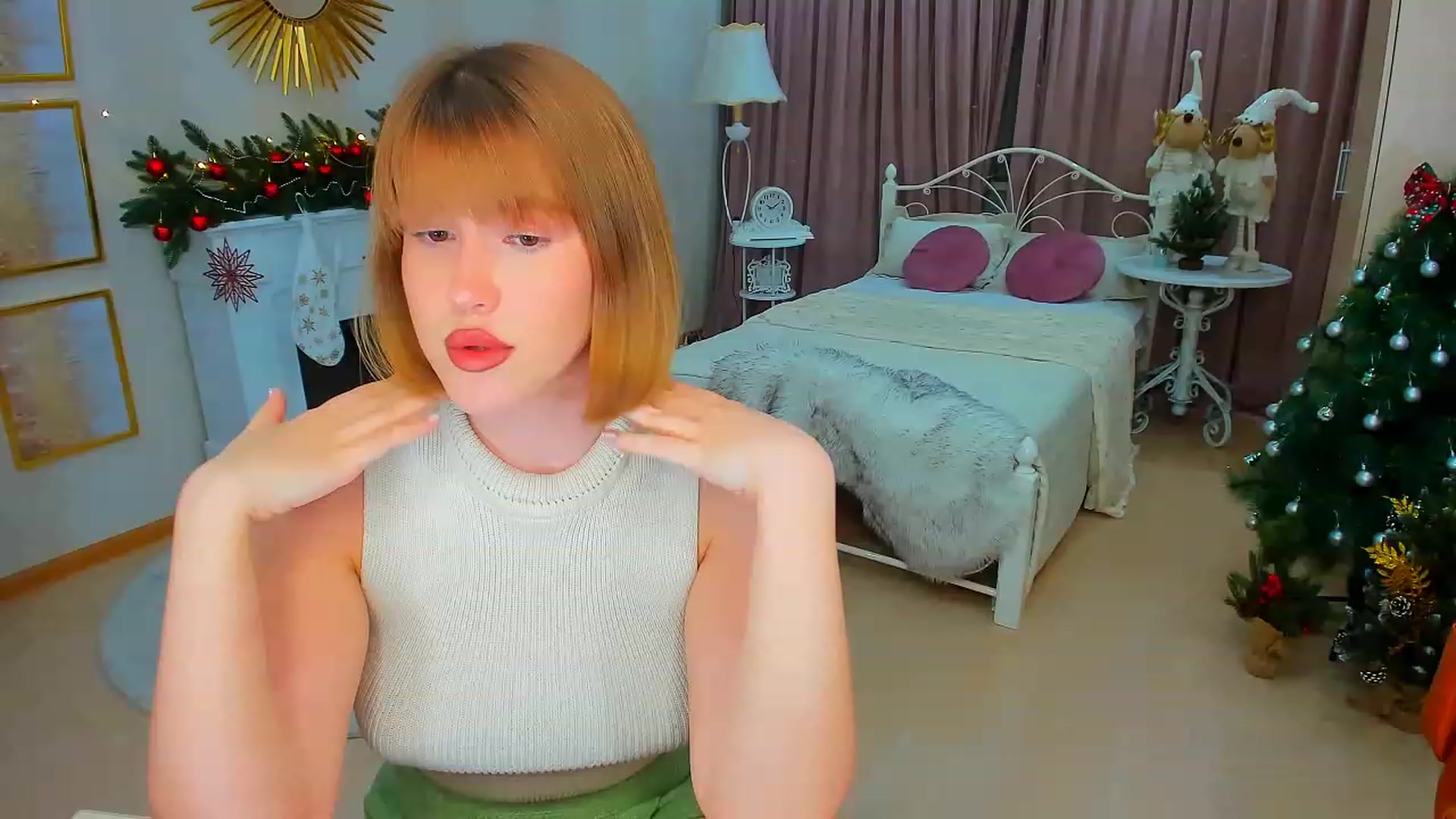 Gallery image thumbnail from GracePanther's myfreecams stream on, 12/29/2023, 16:57 image 15 of 20