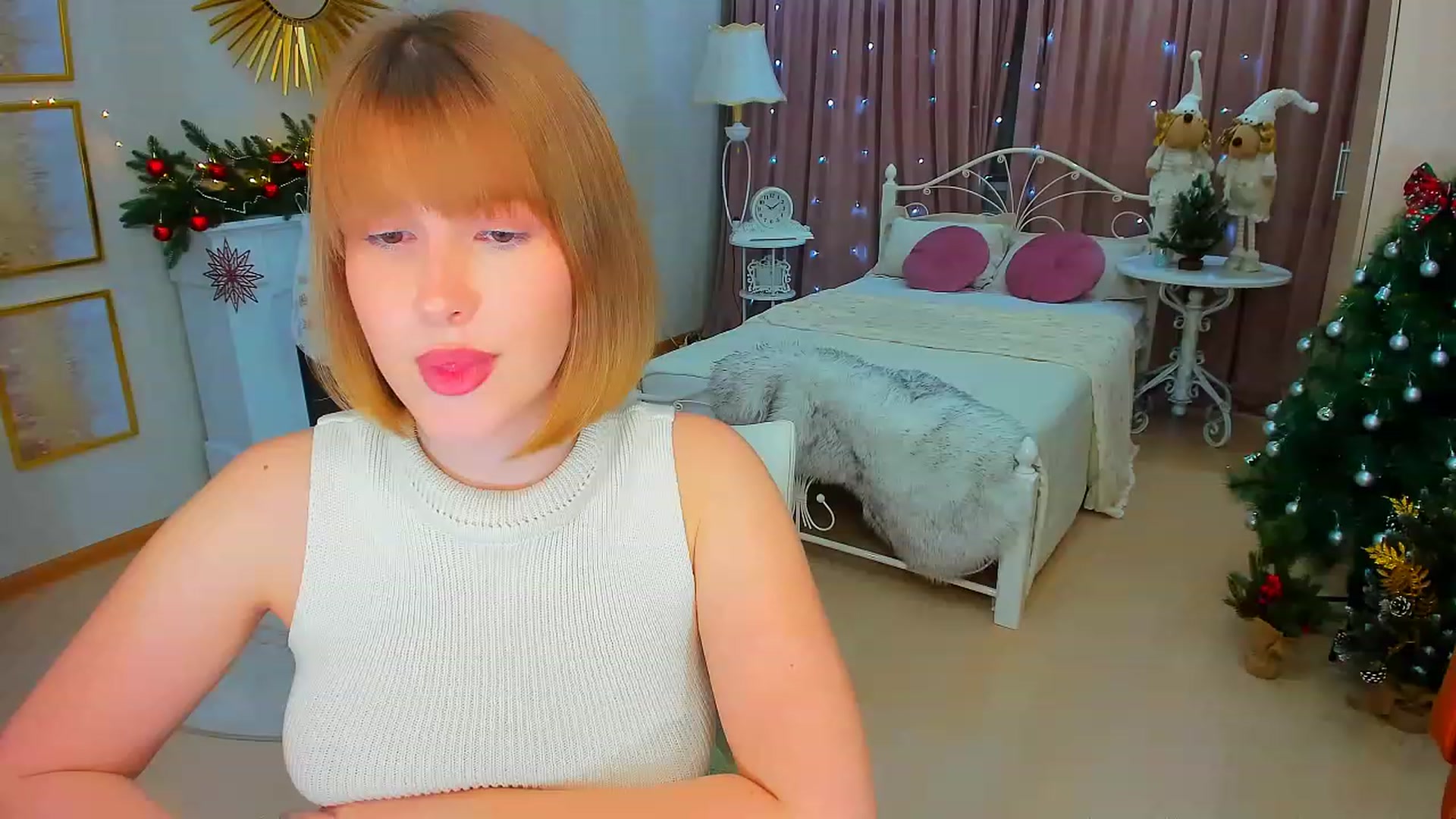 Gallery image thumbnail from GracePanther's myfreecams stream on, 12/29/2023, 16:57 image 10 of 20