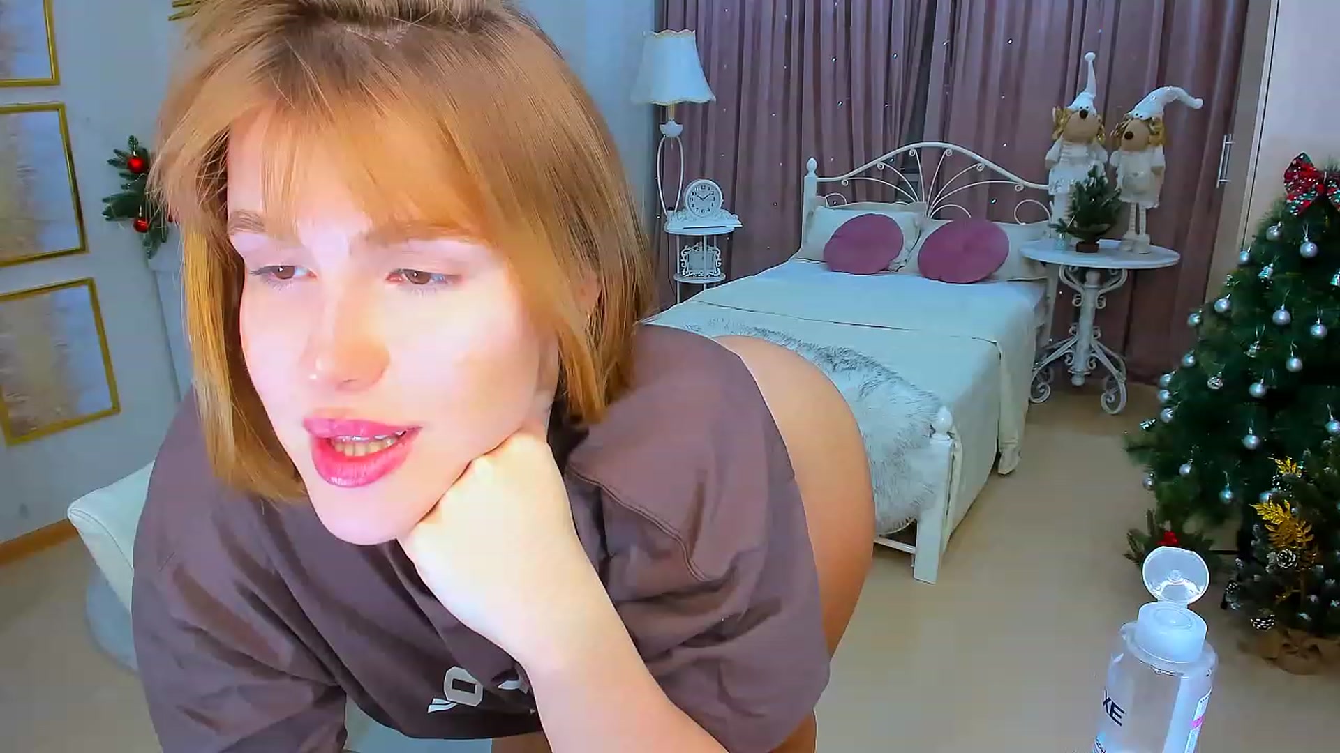 Gallery image thumbnail from GracePanther's myfreecams stream on, 12/29/2023, 19:48 image 13 of 20