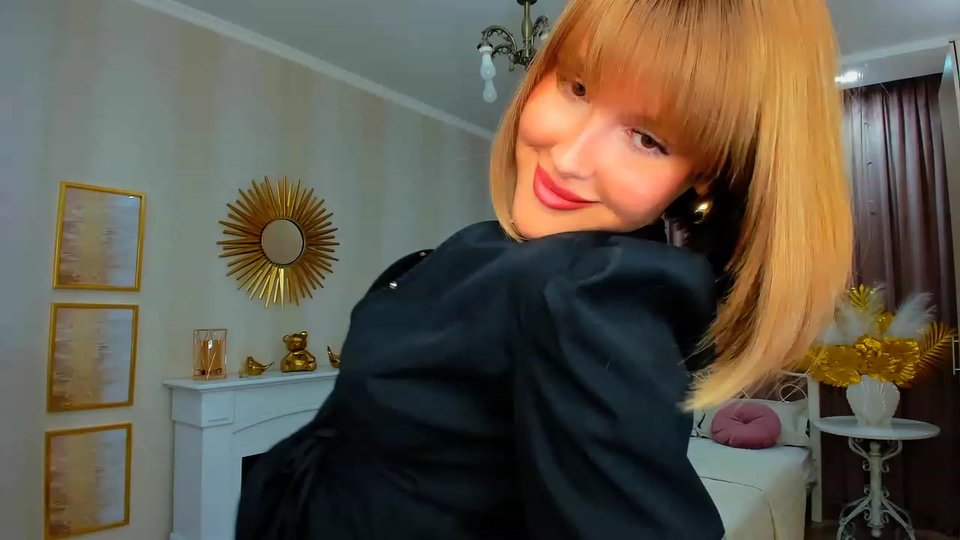 Gallery image thumbnail from GracePanther's myfreecams stream on, 01/28/2024, 16:35 image 6 of 20