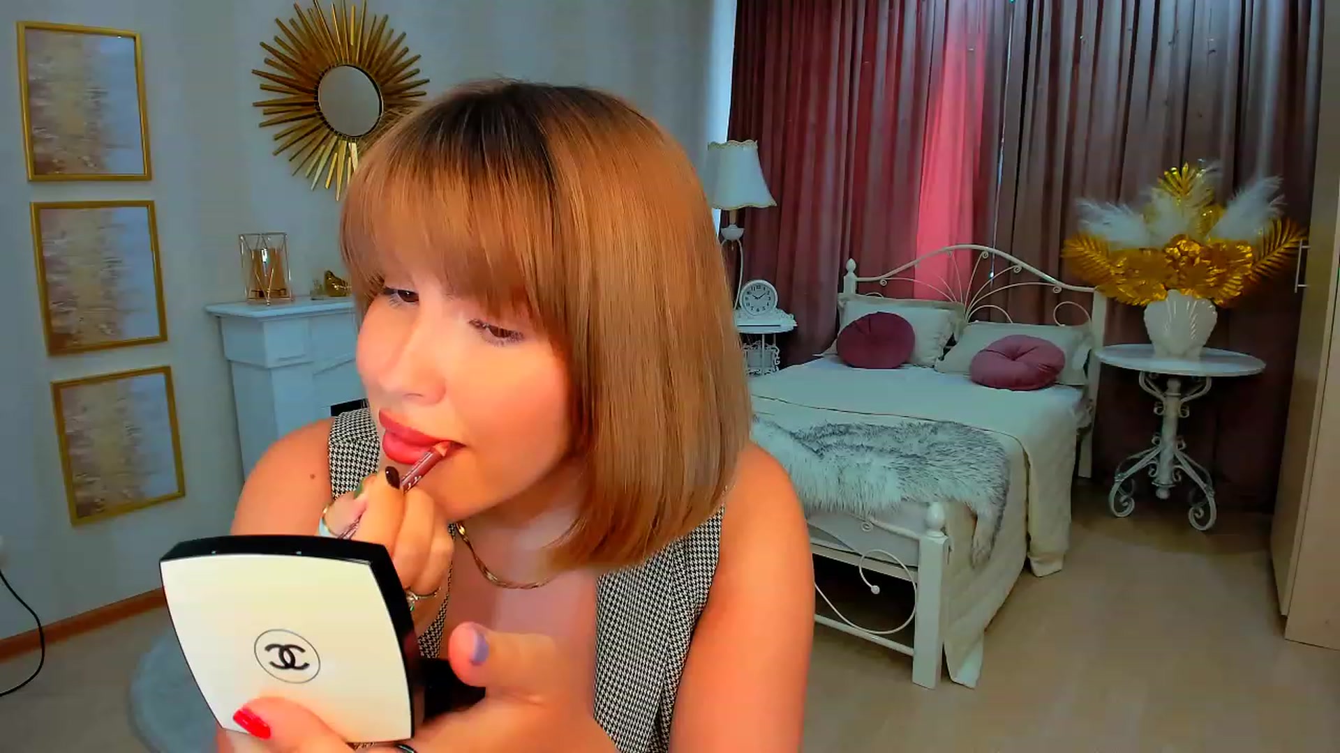Gallery image thumbnail from GracePanther's myfreecams stream on, 01/29/2024, 09:54 image 1 of 20