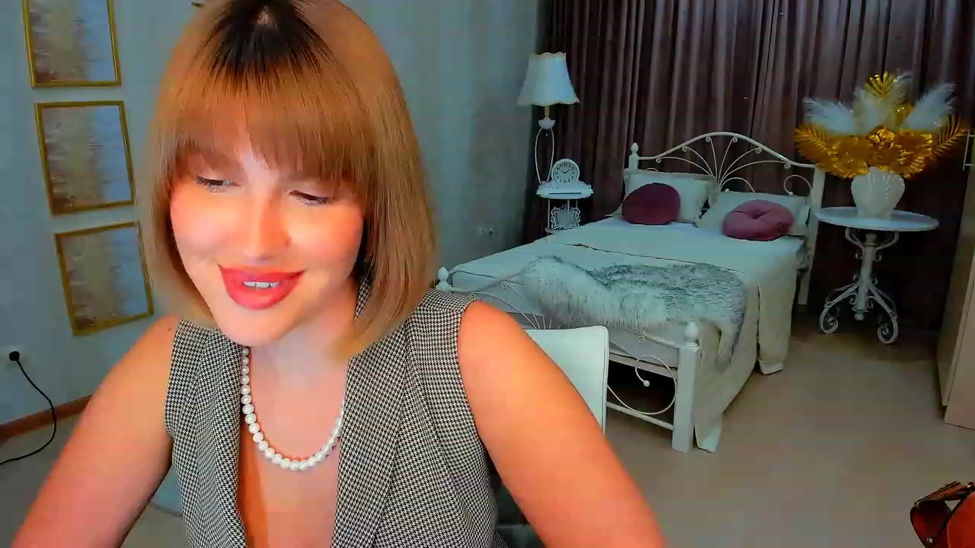 Gallery image thumbnail from GracePanther's myfreecams stream on, 01/29/2024, 09:54 image 20 of 20