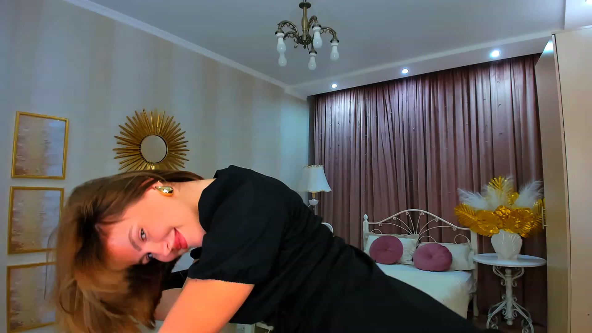 Gallery image thumbnail from GracePanther's myfreecams stream on, 02/11/2024, 09:05 image 4 of 20