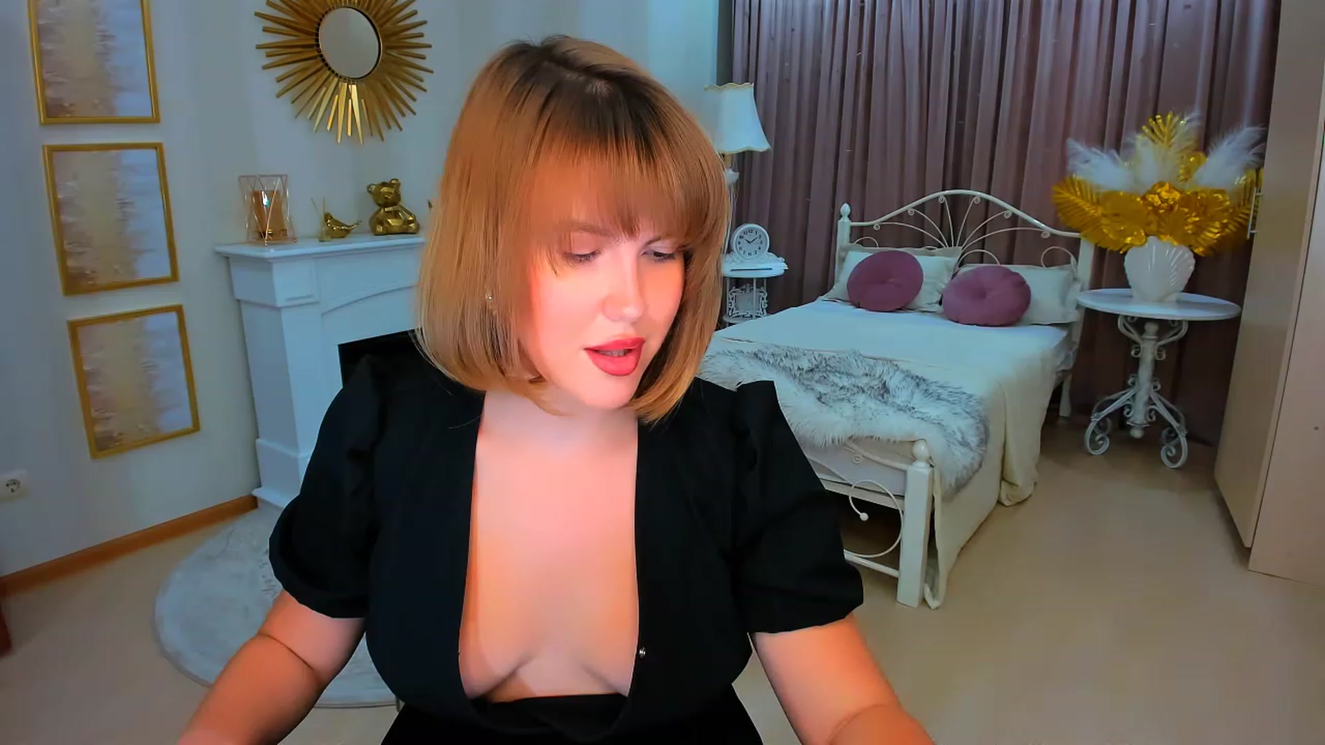 Gallery image thumbnail from GracePanther's myfreecams stream on, 02/11/2024, 09:47 image 16 of 20