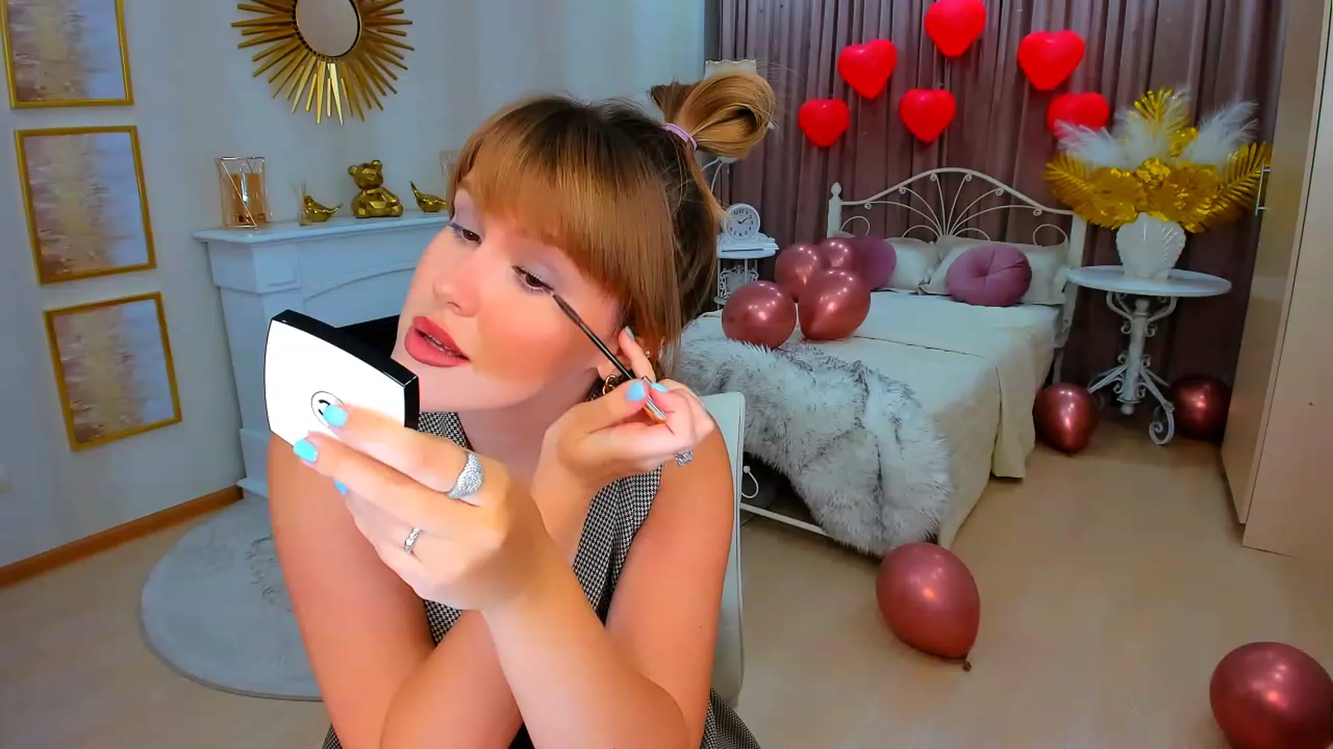 Gallery image thumbnail from GracePanther's myfreecams stream on, 02/18/2024, 10:48 image 1 of 20
