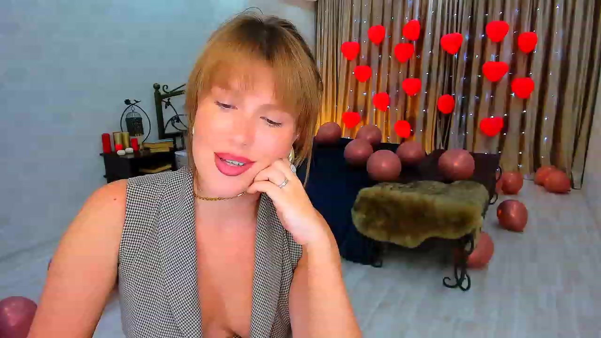 Gallery image thumbnail from GracePanther's myfreecams stream on, 02/20/2024, 08:28 image 9 of 20