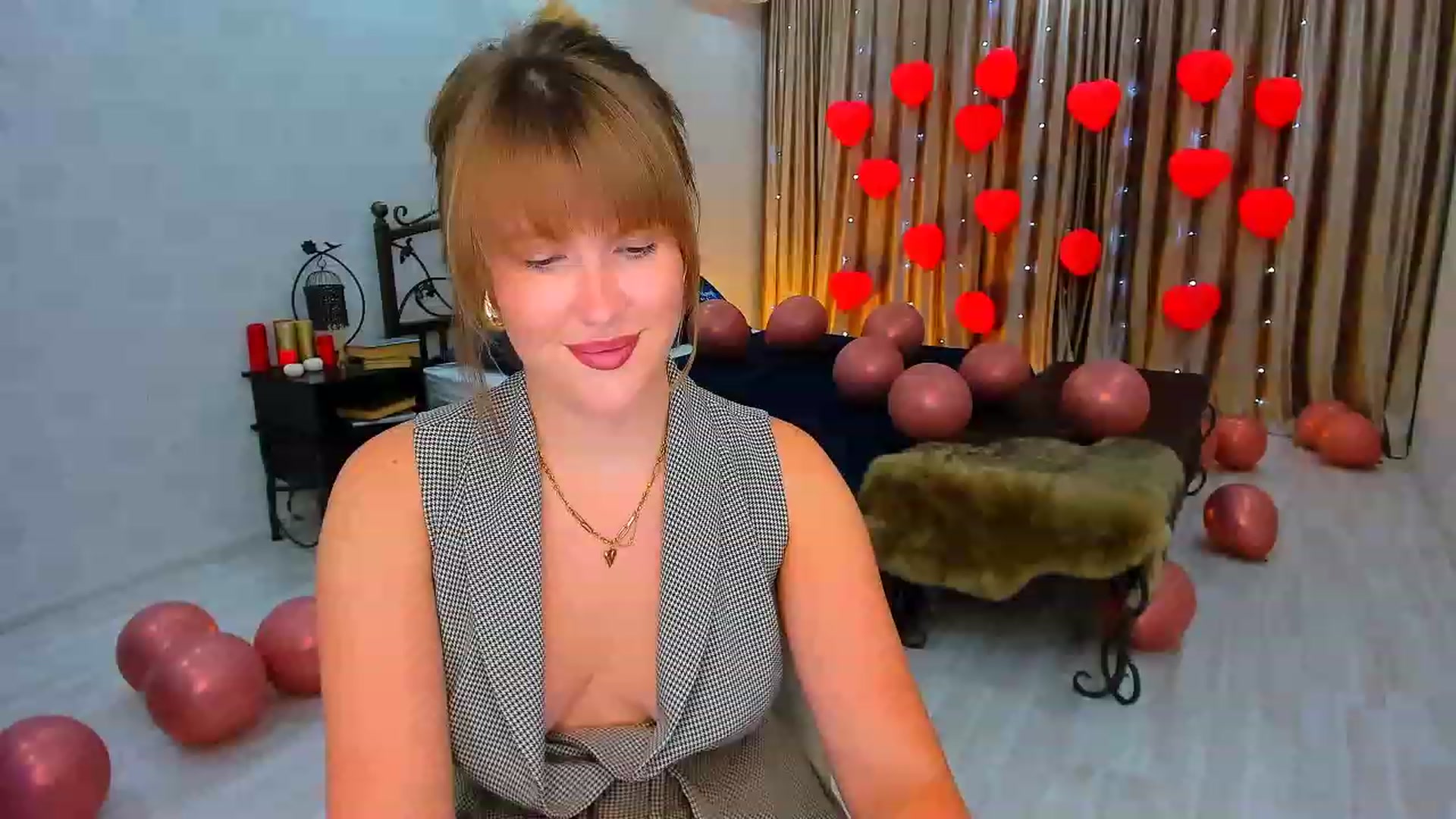 Gallery image thumbnail from GracePanther's myfreecams stream on, 02/20/2024, 08:28 image 6 of 20