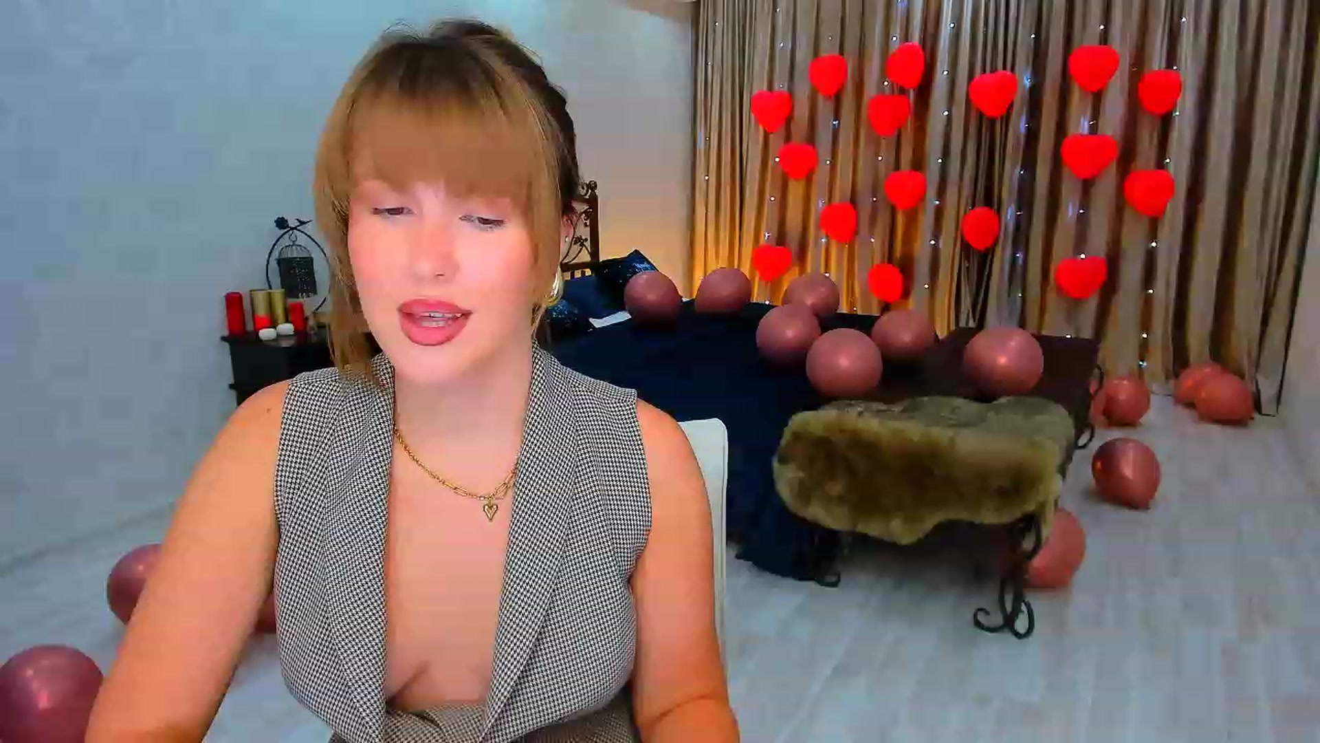 Gallery image thumbnail from GracePanther's myfreecams stream on, 02/20/2024, 08:28 image 3 of 20