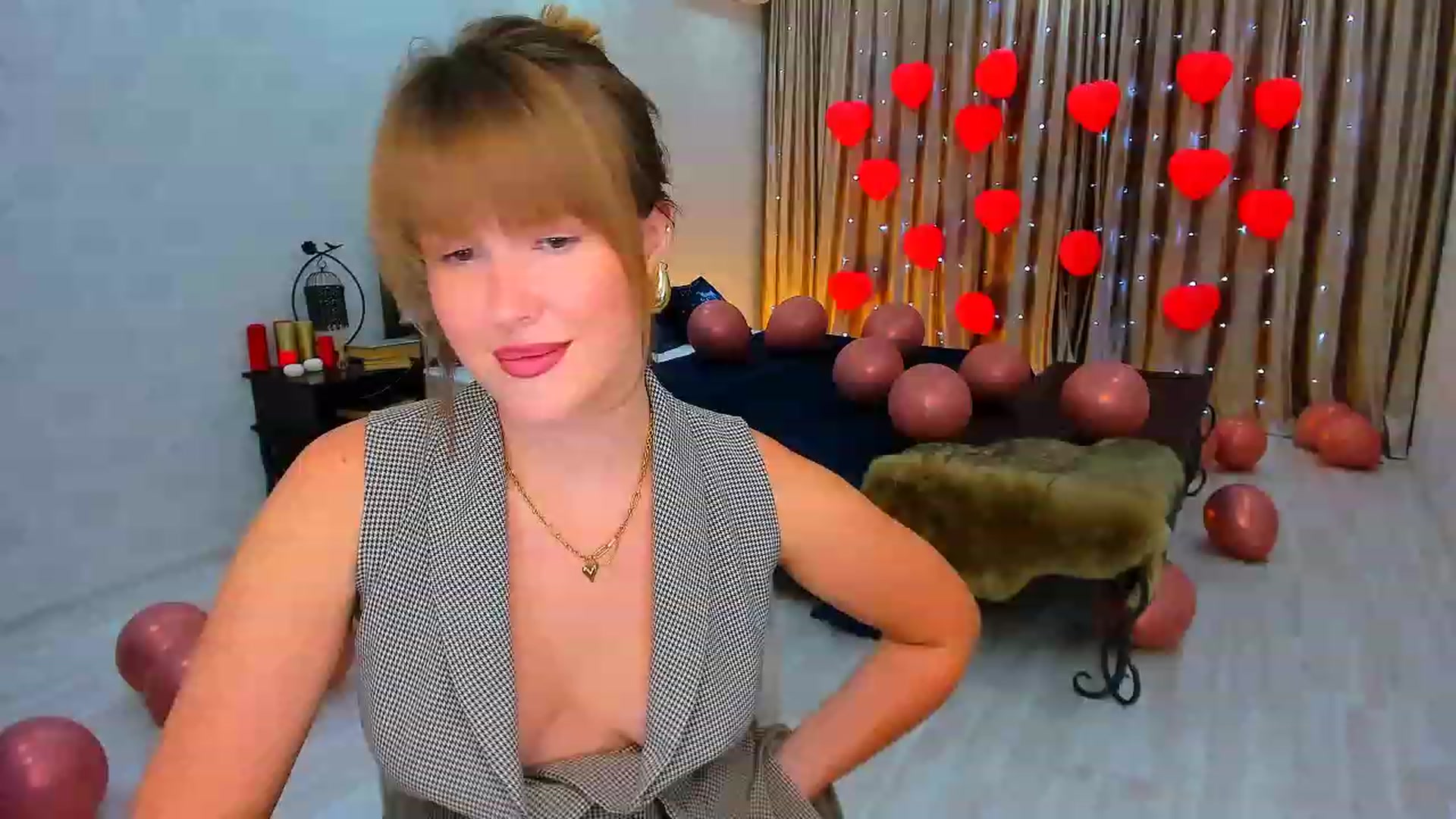 Gallery image thumbnail from GracePanther's myfreecams stream on, 02/20/2024, 08:28 image 7 of 20