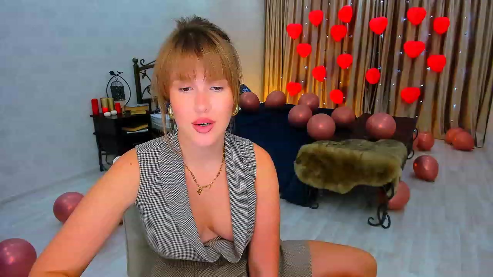 Gallery image thumbnail from GracePanther's myfreecams stream on, 02/20/2024, 10:34 image 17 of 20