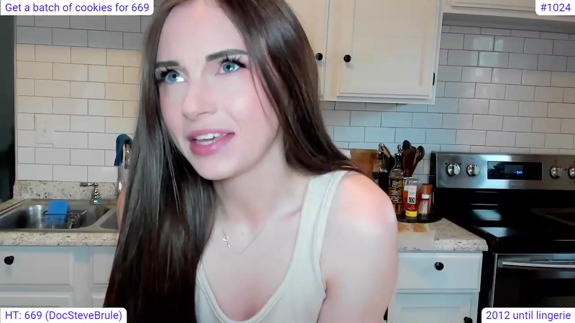 Gallery image thumbnail from GraceRyan's myfreecams stream on, 03/01/2023, 23:16 image 9 of 20