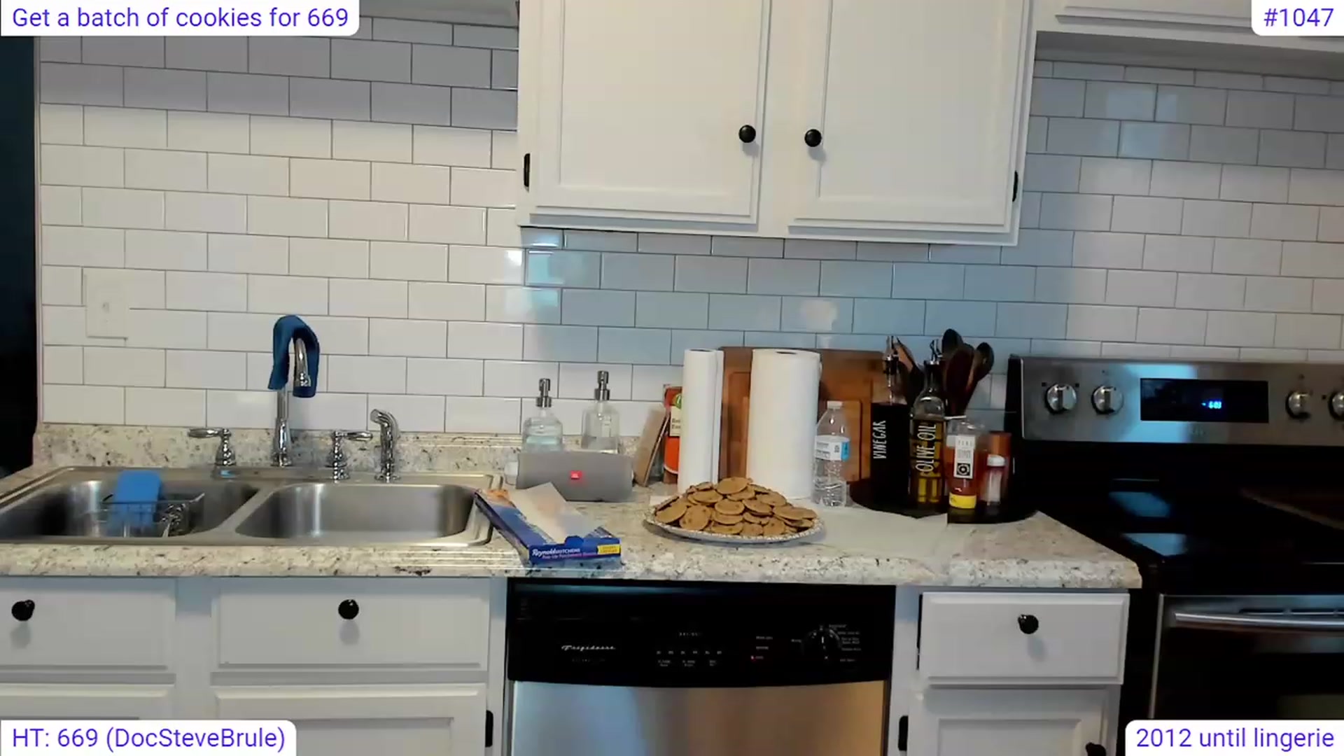 Gallery image thumbnail from GraceRyan's myfreecams stream on, 03/01/2023, 23:16 image 16 of 20