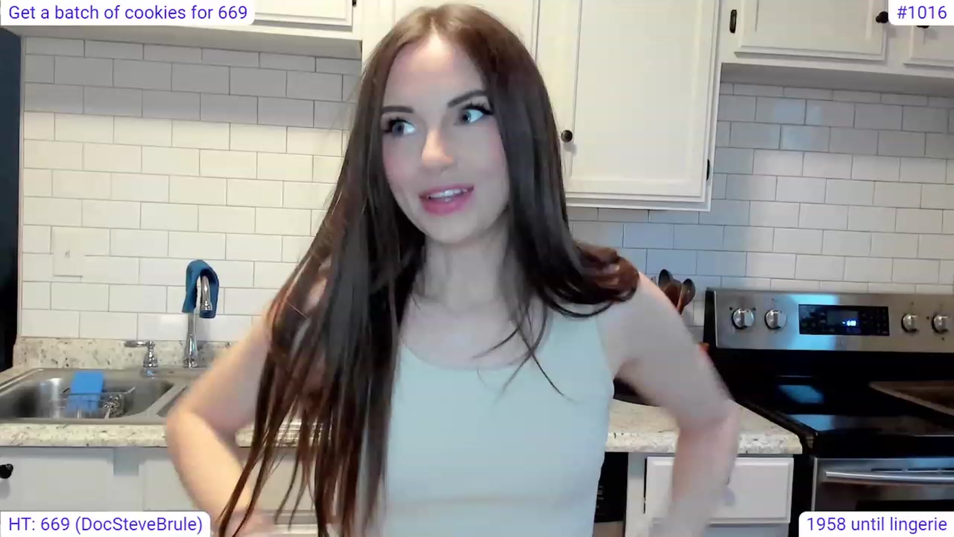 Gallery image thumbnail from GraceRyan's myfreecams stream on, 03/01/2023, 23:16 image 19 of 20