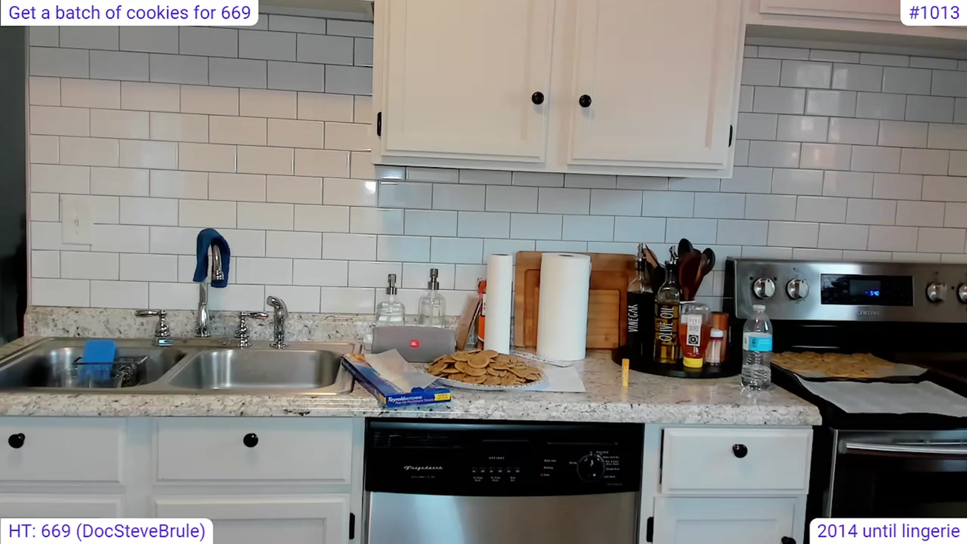 Gallery image thumbnail from GraceRyan's myfreecams stream on, 03/01/2023, 23:16 image 6 of 20