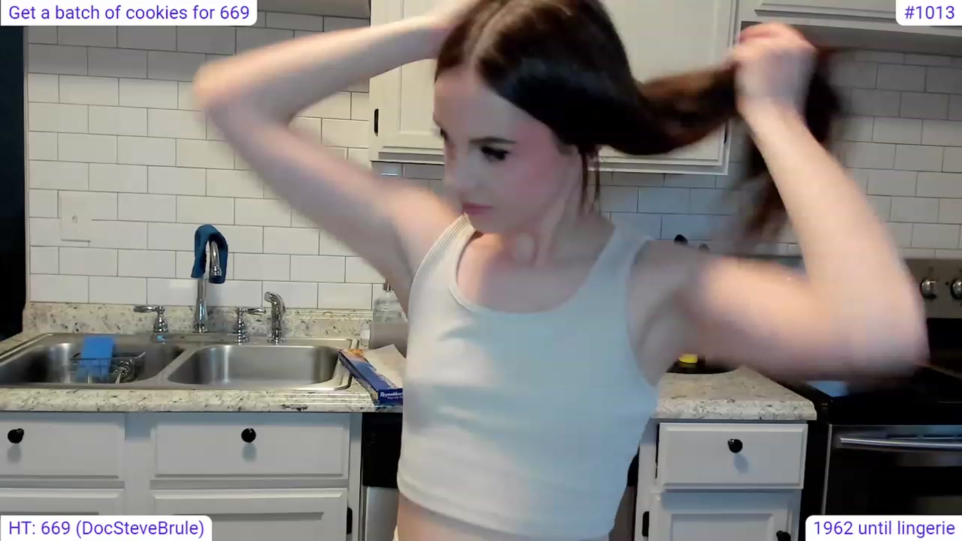 Gallery image thumbnail from GraceRyan's myfreecams stream on, 03/01/2023, 23:16 image 18 of 20