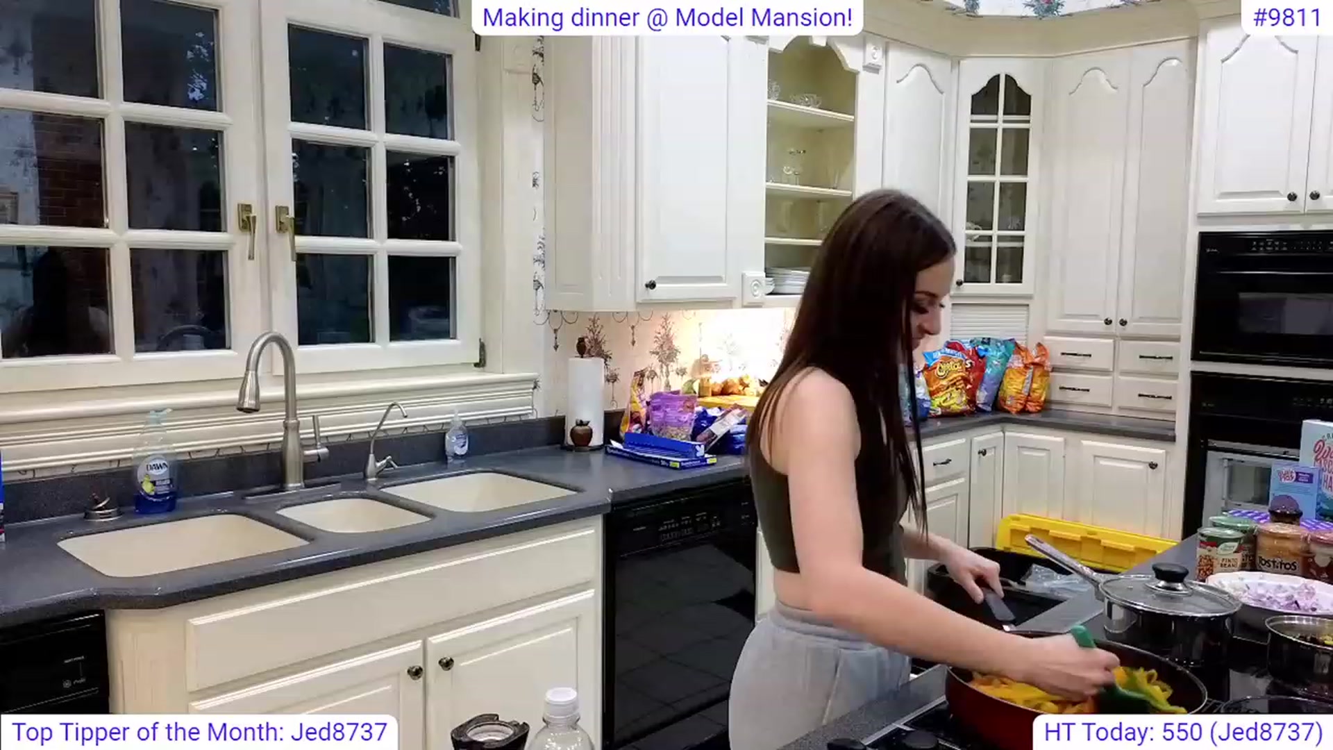 Gallery image thumbnail from GraceRyan's myfreecams stream on, 06/24/2023, 01:35 image 12 of 20