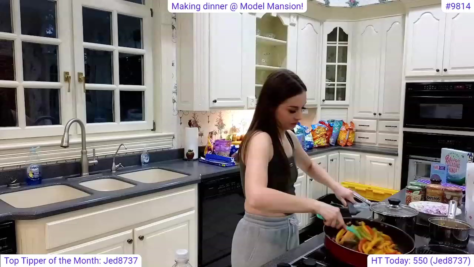 Gallery image thumbnail from GraceRyan's myfreecams stream on, 06/24/2023, 01:35 image 14 of 20