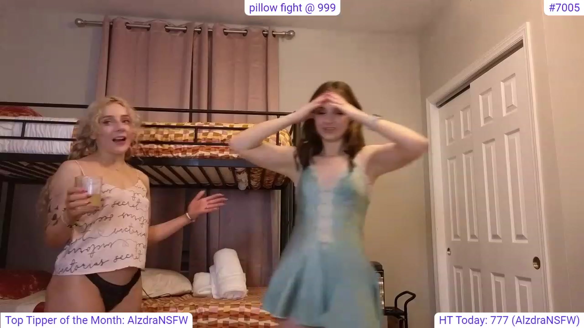 Gallery image thumbnail from GraceRyan's myfreecams stream on, 09/30/2023, 04:36 image 18 of 20