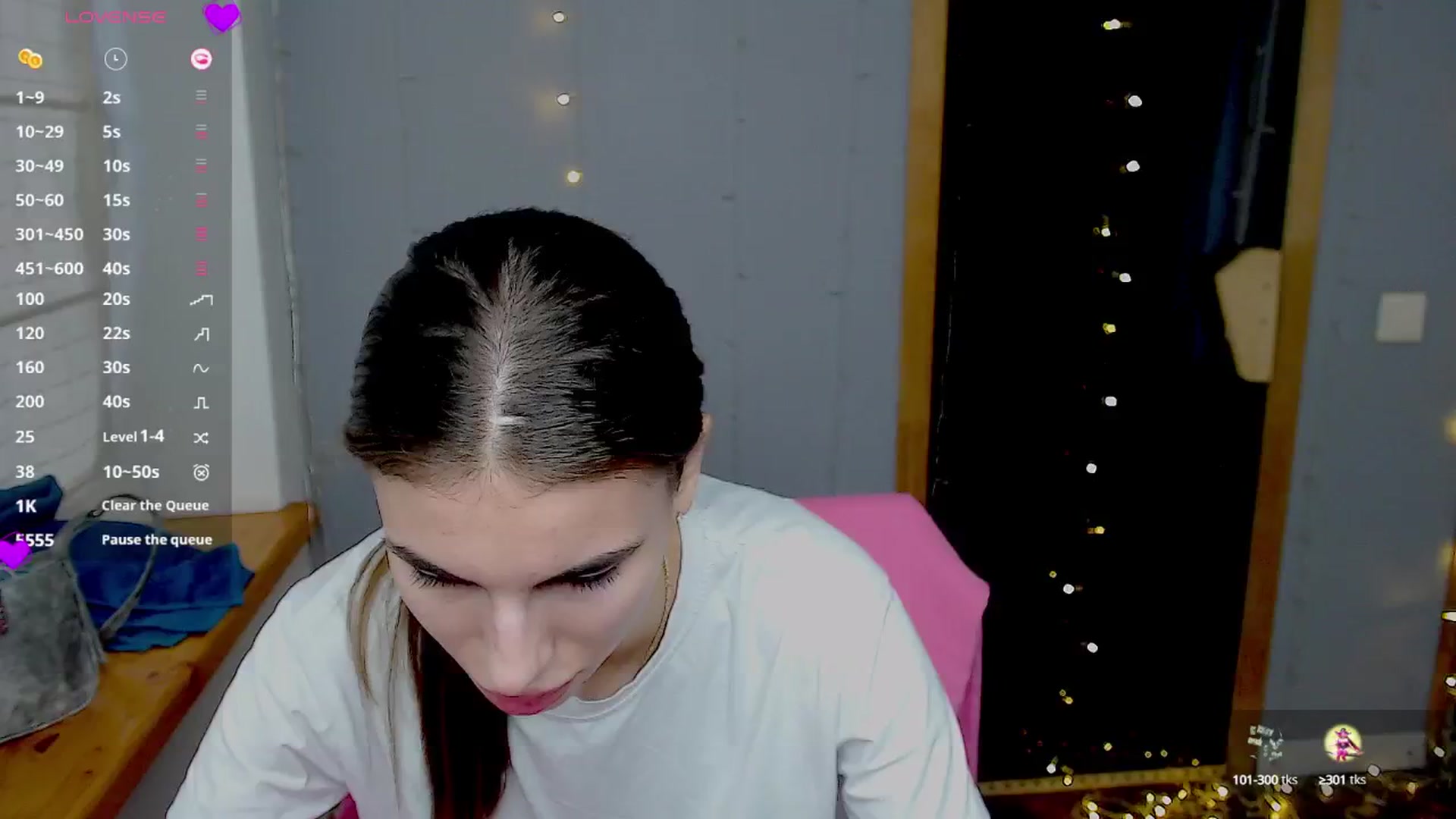 Gallery image thumbnail from Graceful_Doll's myfreecams stream on, 10/26/2024, 08:53 image 11 of 20