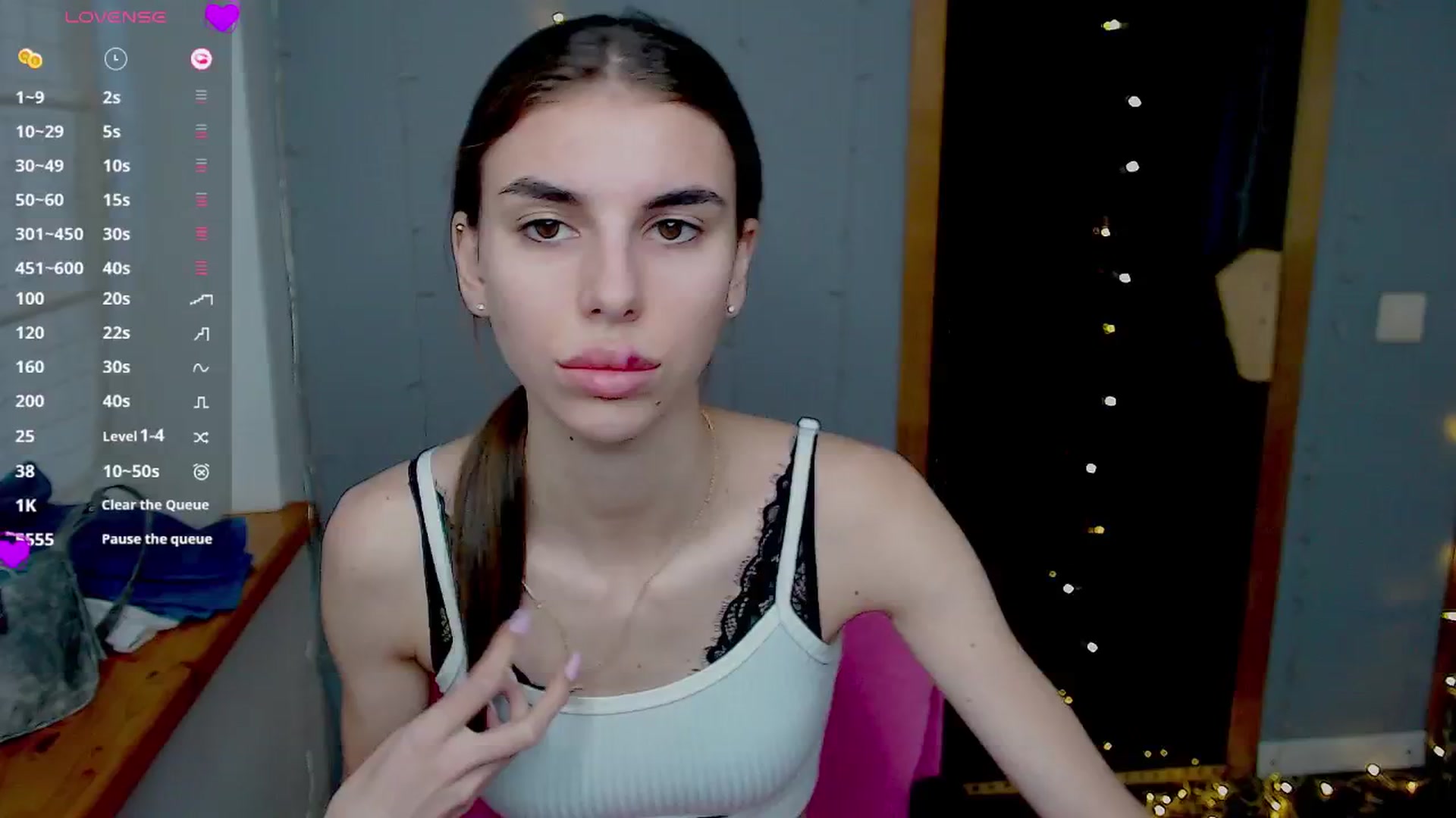 Gallery image thumbnail from Graceful_Doll's myfreecams stream on, 10/26/2024, 08:53 image 4 of 20