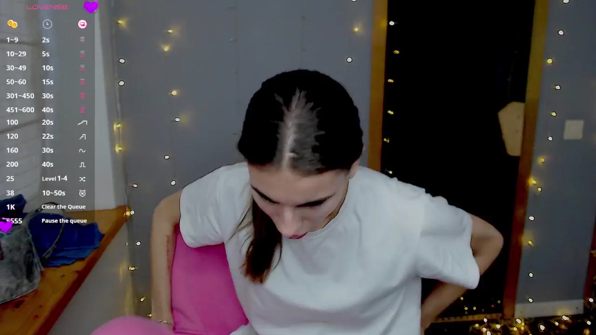 Gallery image thumbnail from Graceful_Doll's myfreecams stream on, 10/26/2024, 08:53 image 12 of 20