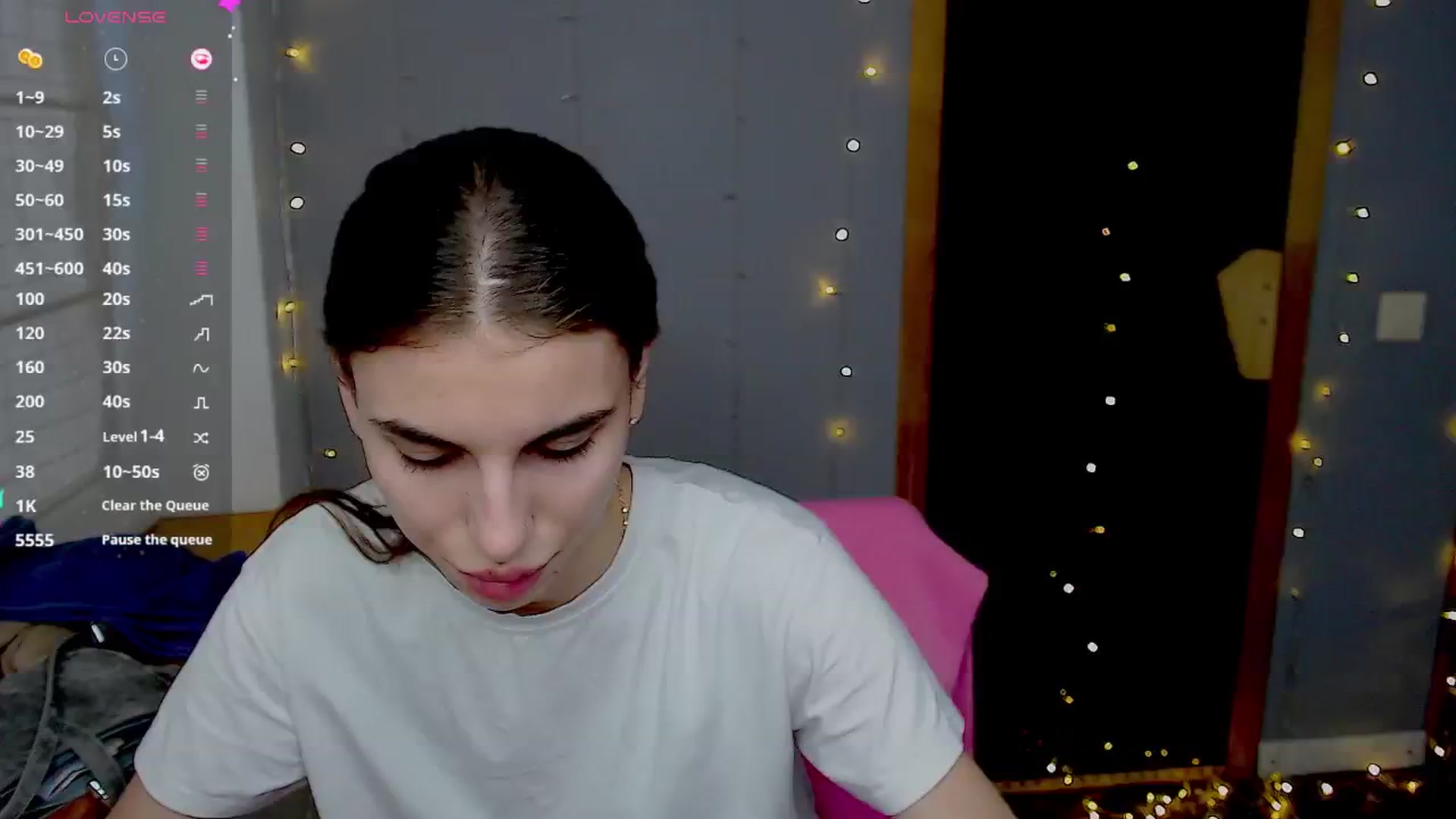 Gallery image thumbnail from Graceful_Doll's myfreecams stream on, 10/26/2024, 11:05 image 4 of 20