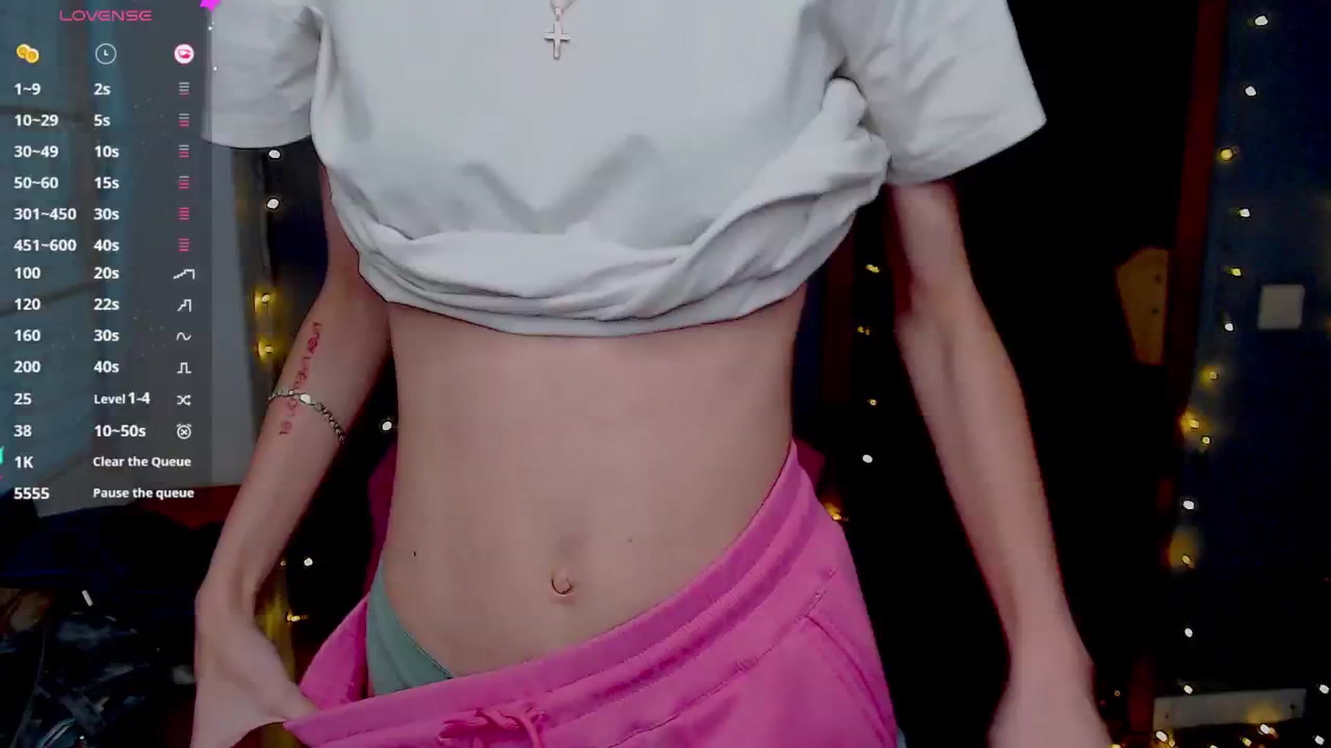 Gallery image thumbnail from Graceful_Doll's myfreecams stream on, 10/26/2024, 11:05 image 15 of 20