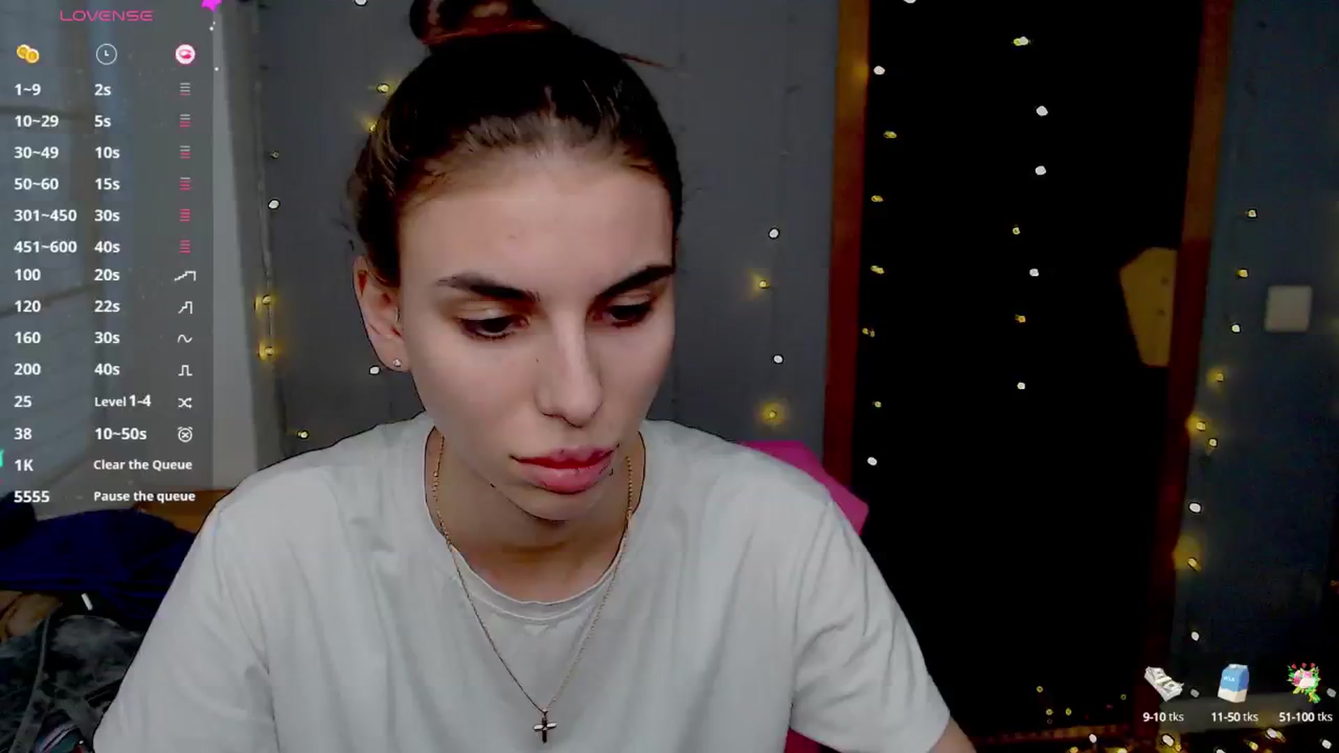 Gallery image thumbnail from Graceful_Doll's myfreecams stream on, 10/26/2024, 11:05 image 16 of 20