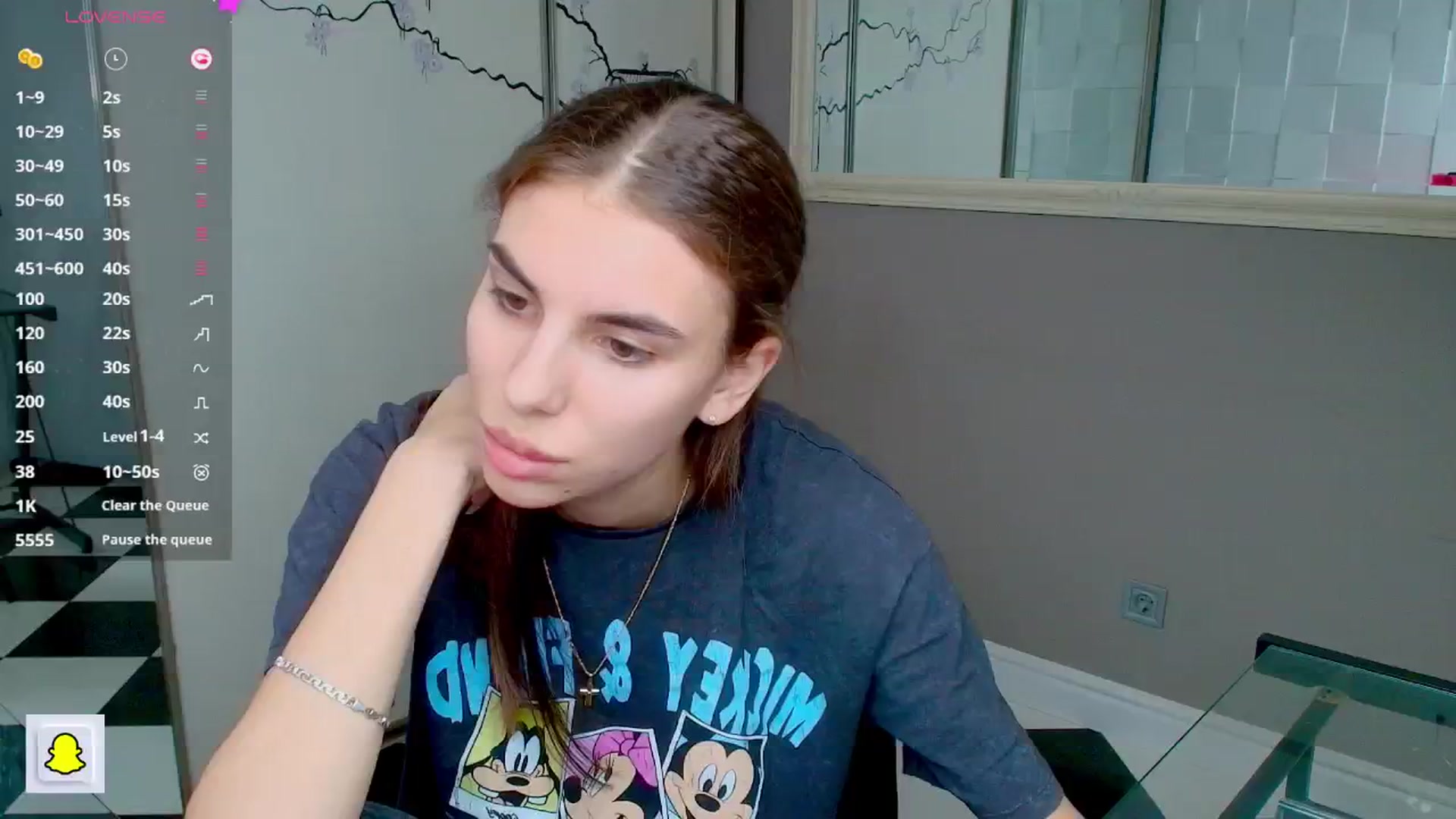 Gallery image thumbnail from Graceful_Doll's myfreecams stream on, 10/29/2024, 15:07 image 12 of 20