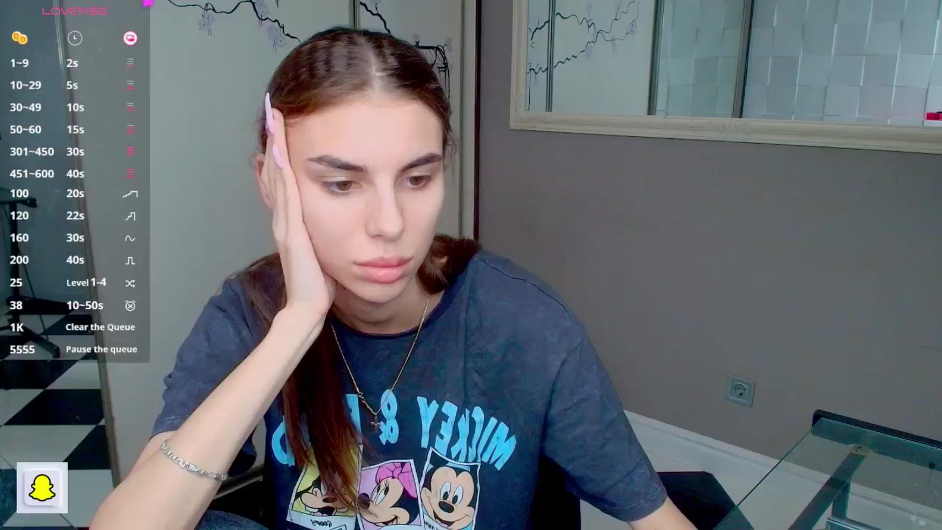 Gallery image thumbnail from Graceful_Doll's myfreecams stream on, 10/29/2024, 15:07 image 15 of 20