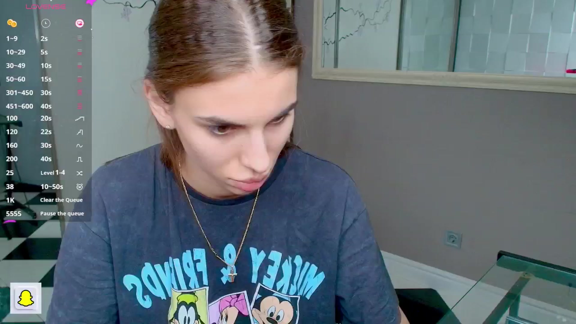 Gallery image thumbnail from Graceful_Doll's myfreecams stream on, 10/29/2024, 17:16 image 8 of 20
