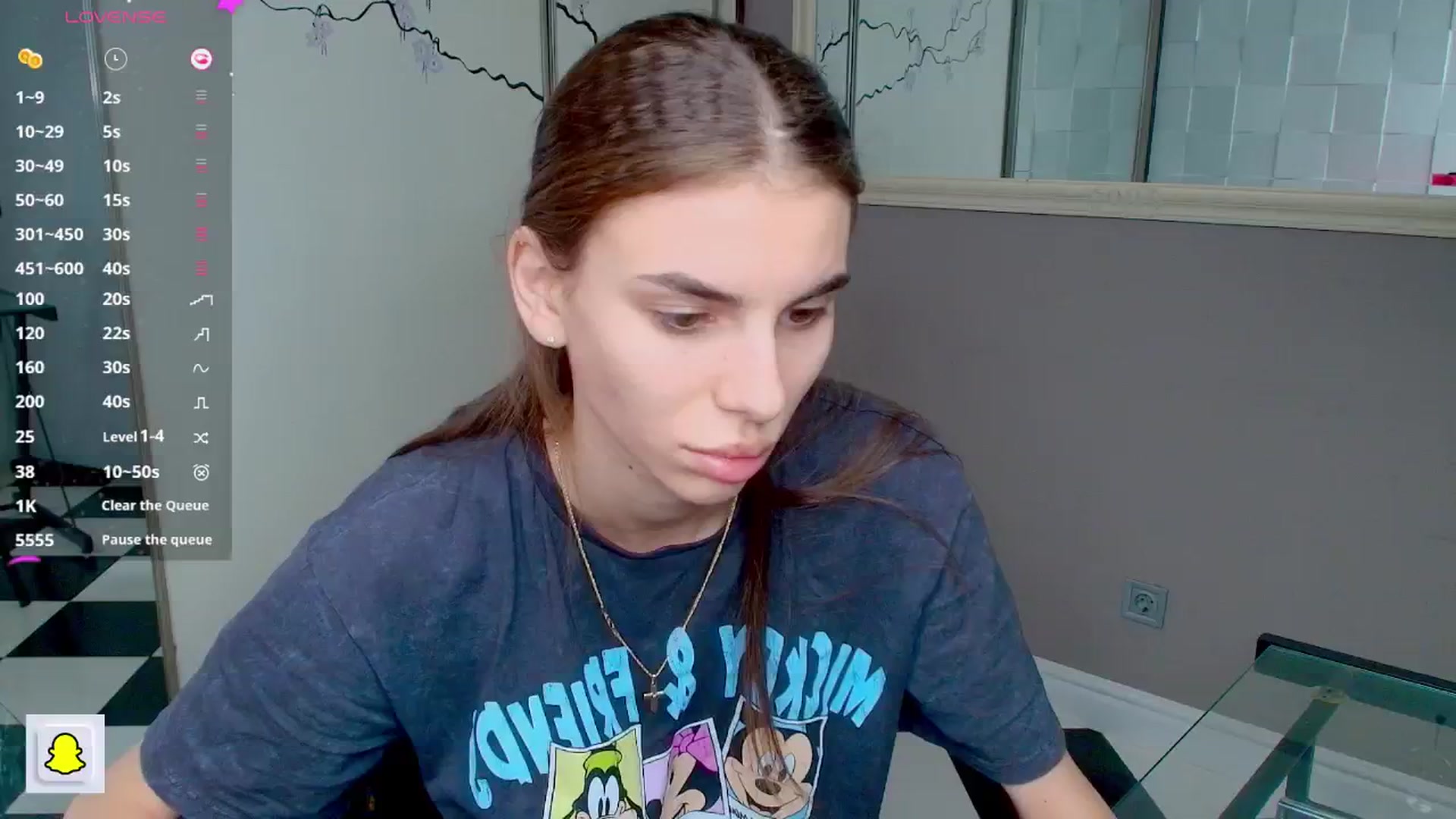 Gallery image thumbnail from Graceful_Doll's myfreecams stream on, 10/29/2024, 17:16 image 4 of 20