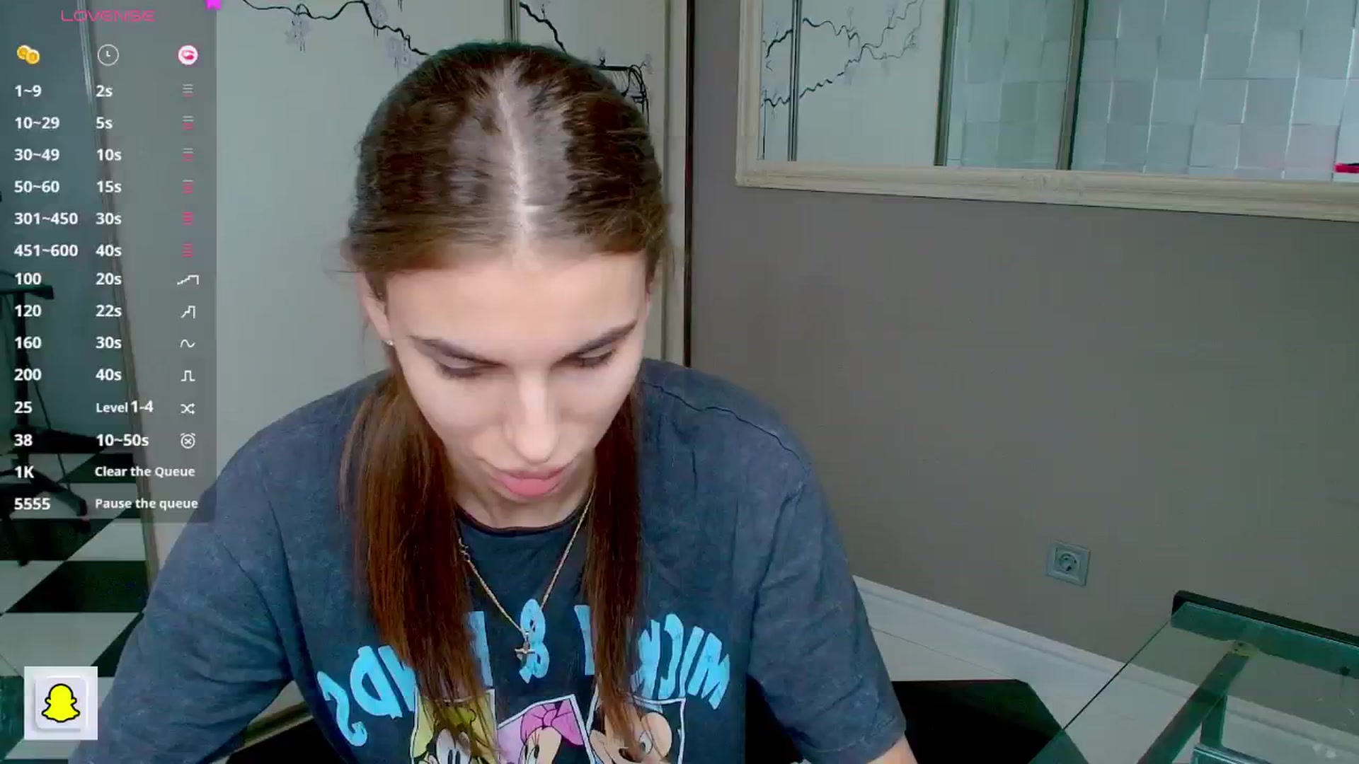Gallery image thumbnail from Graceful_Doll's myfreecams stream on, 10/29/2024, 17:16 image 7 of 20