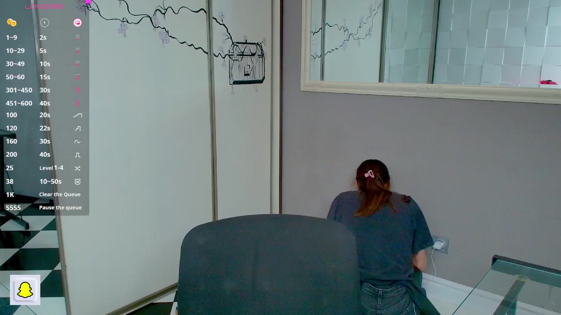 Gallery image thumbnail from Graceful_Doll's myfreecams stream on, 10/29/2024, 17:16 image 15 of 20