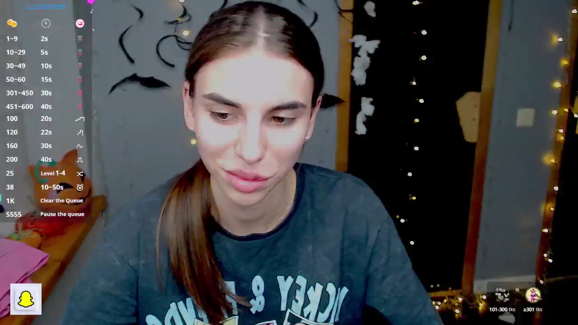 Gallery image thumbnail from Graceful_Doll's myfreecams stream on, 10/30/2024, 14:04 image 18 of 20