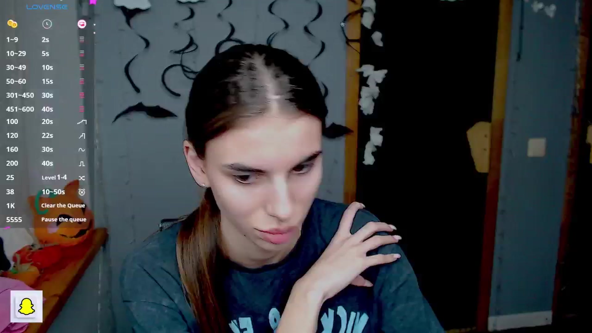 Gallery image thumbnail from Graceful_Doll's myfreecams stream on, 10/30/2024, 15:03 image 16 of 20