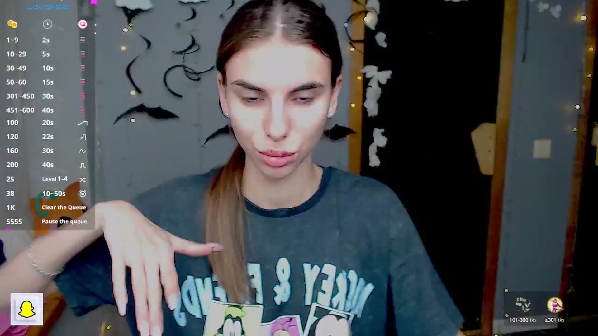 Gallery image thumbnail from Graceful_Doll's myfreecams stream on, 10/30/2024, 15:03 image 18 of 20