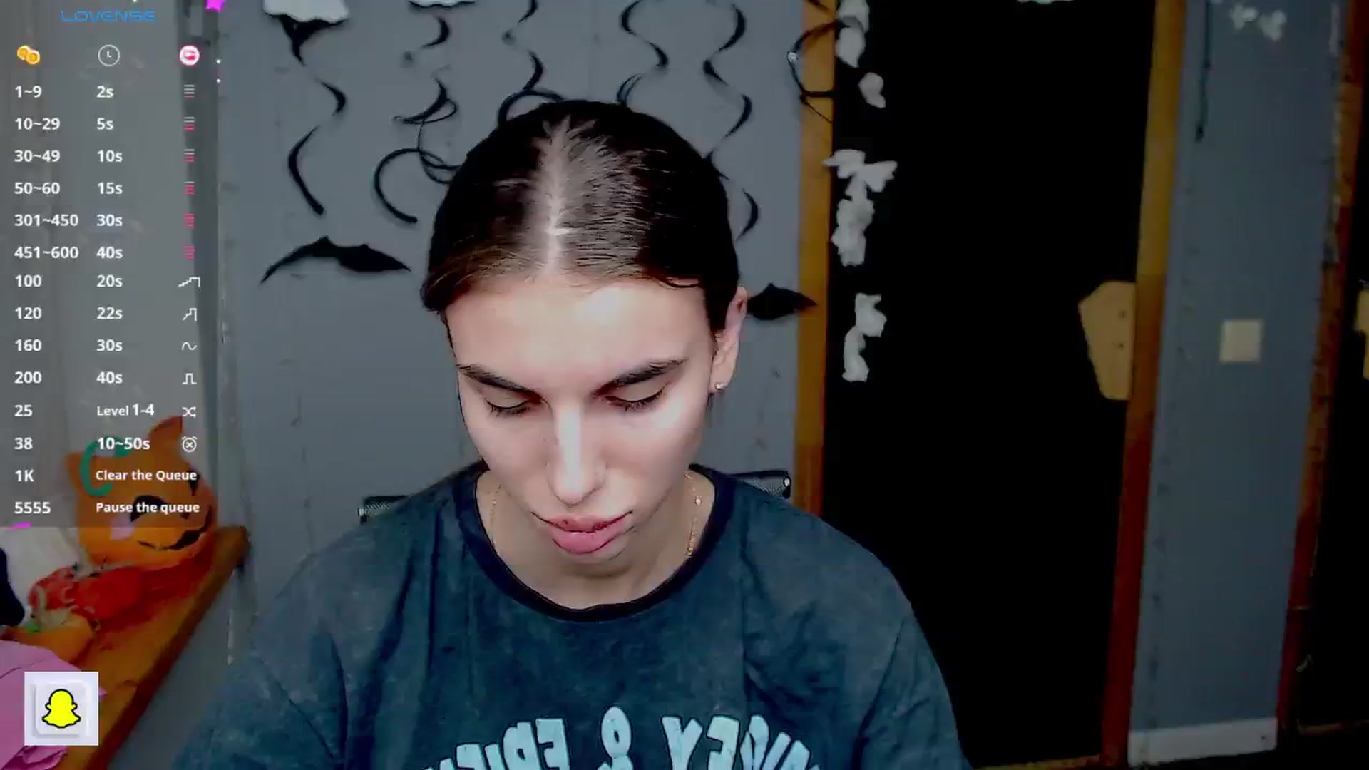 Gallery image thumbnail from Graceful_Doll's myfreecams stream on, 10/30/2024, 15:03 image 14 of 20