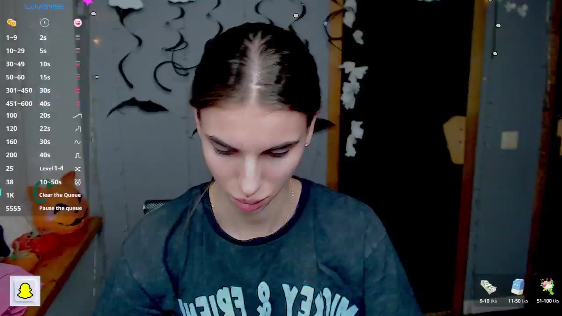 Gallery image thumbnail from Graceful_Doll's myfreecams stream on, 10/30/2024, 15:03 image 3 of 20