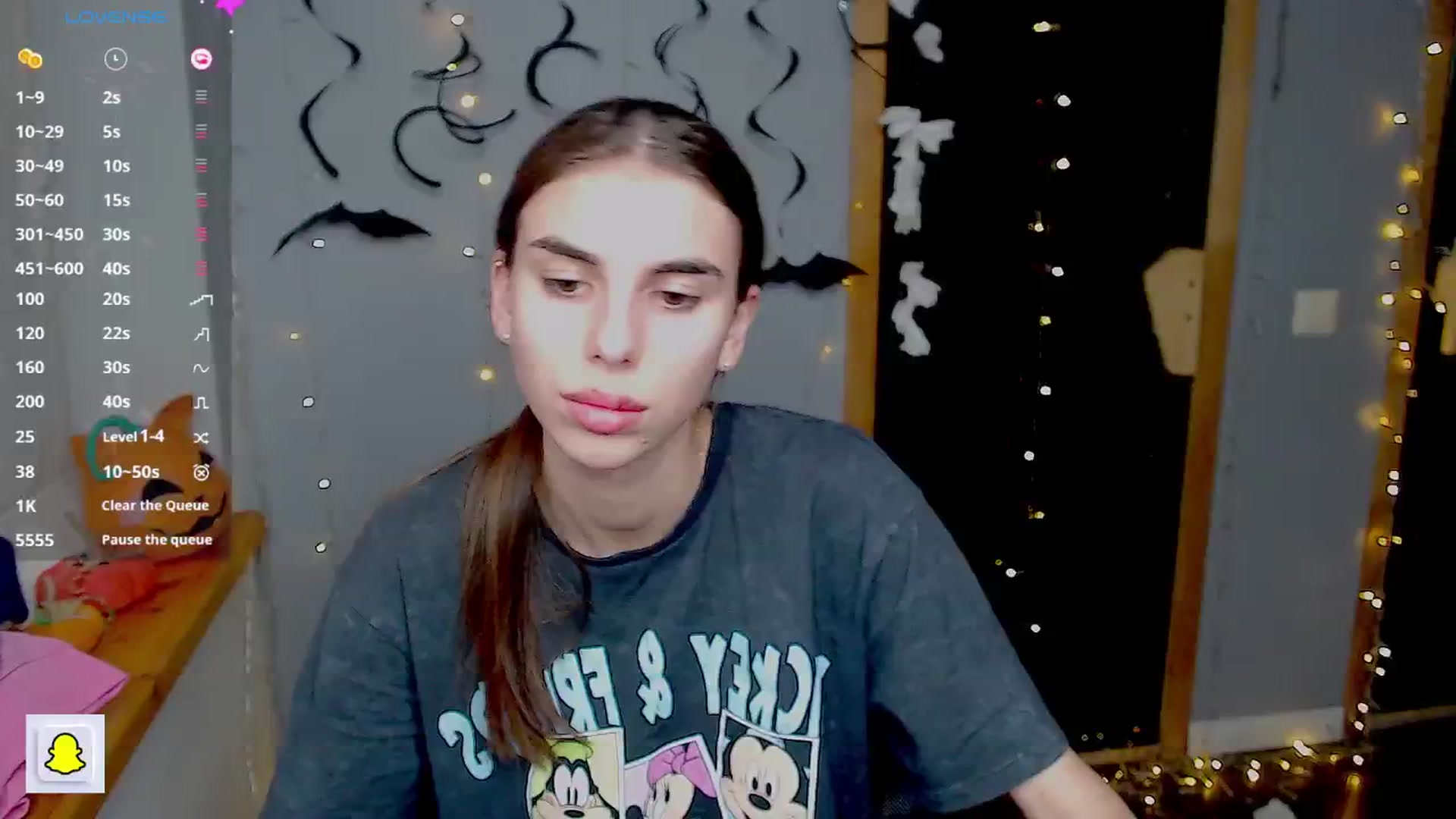 Gallery image thumbnail from Graceful_Doll's myfreecams stream on, 10/30/2024, 16:25 image 5 of 20